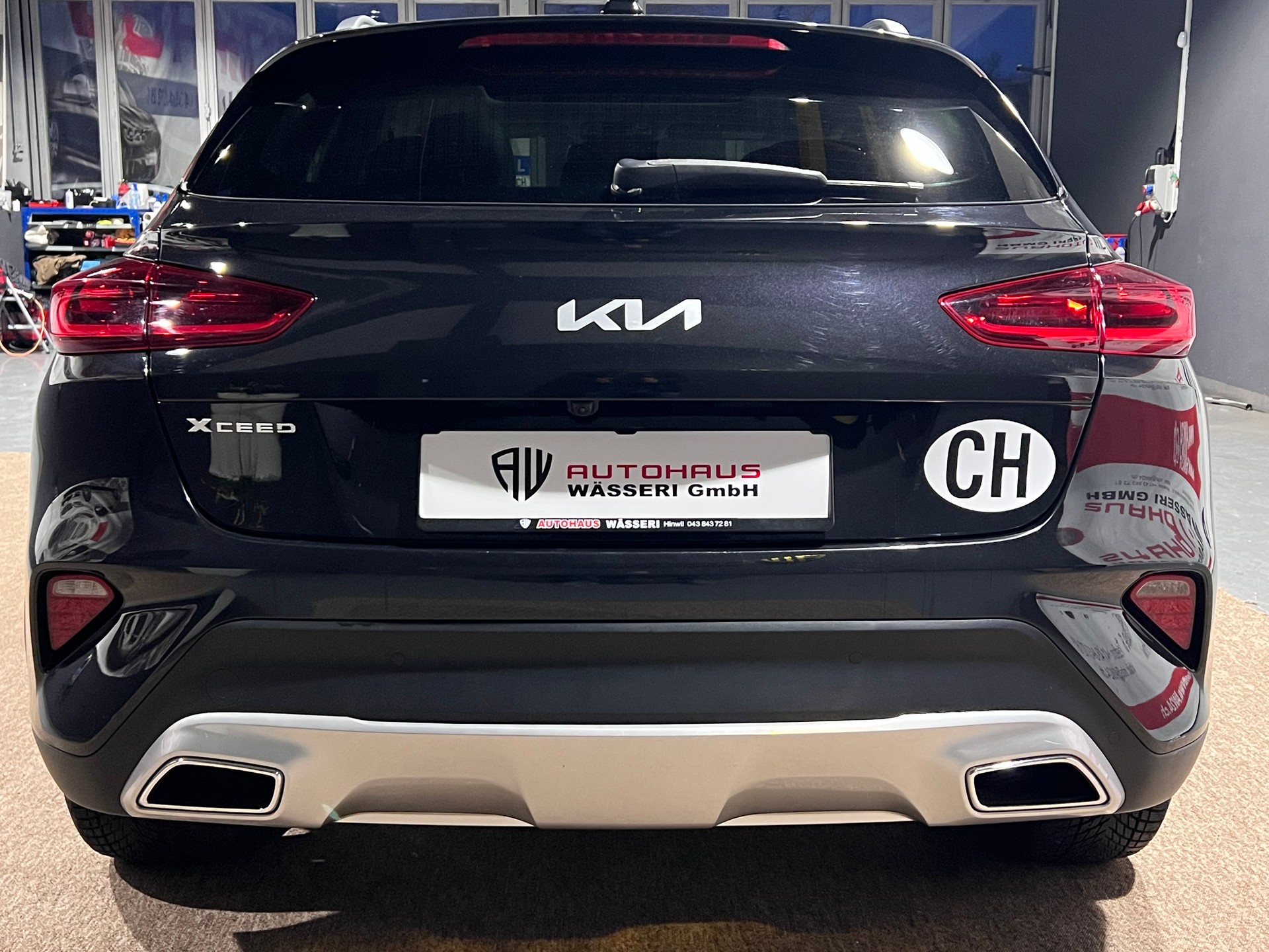 KIA Xceed 1.6 GDi Plug-in Hybrid Style DCT-showroom-element-3