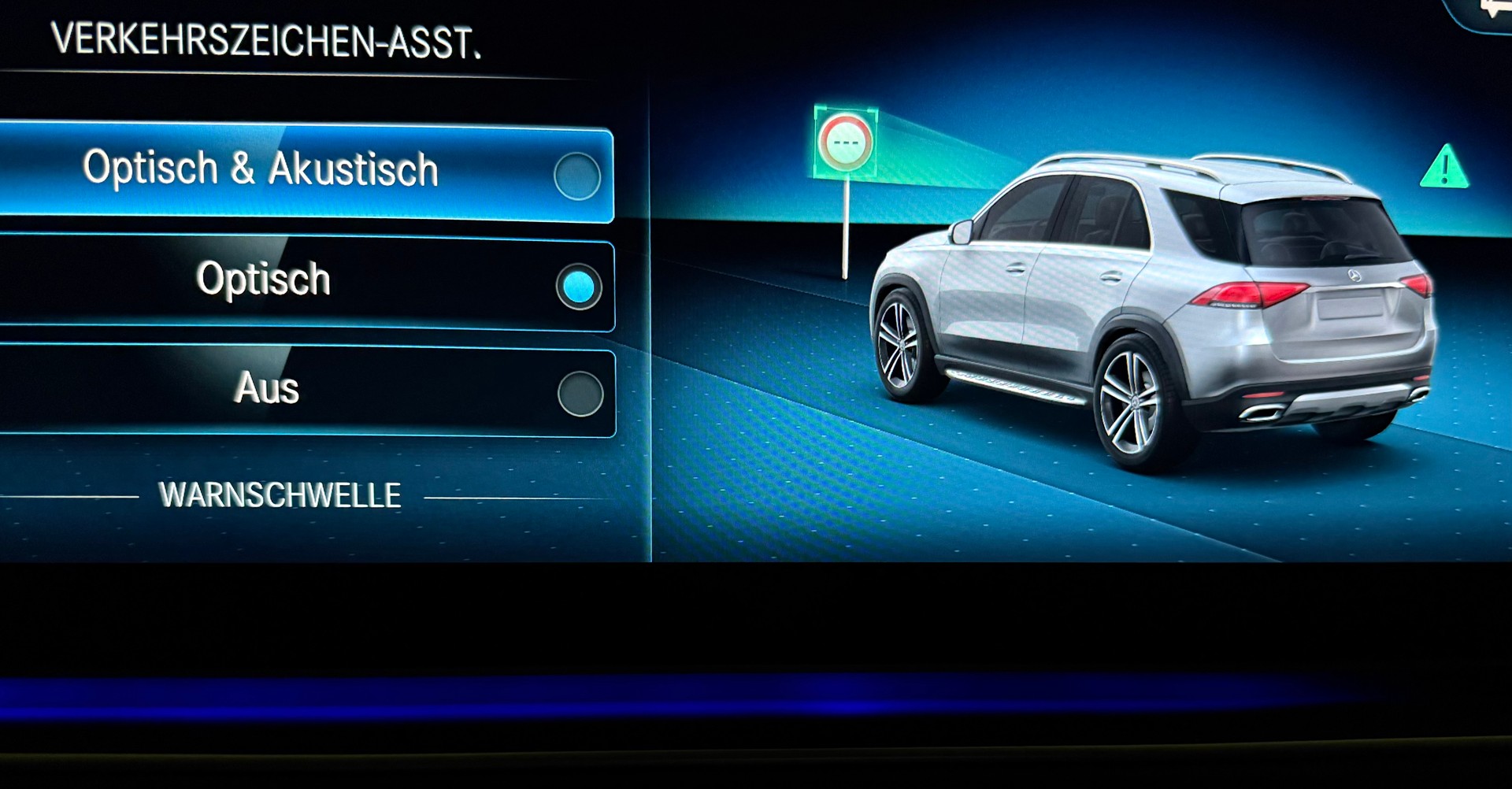 MERCEDES-BENZ GLE 450 4Matic AMG Line 9G-Tronic-image-8