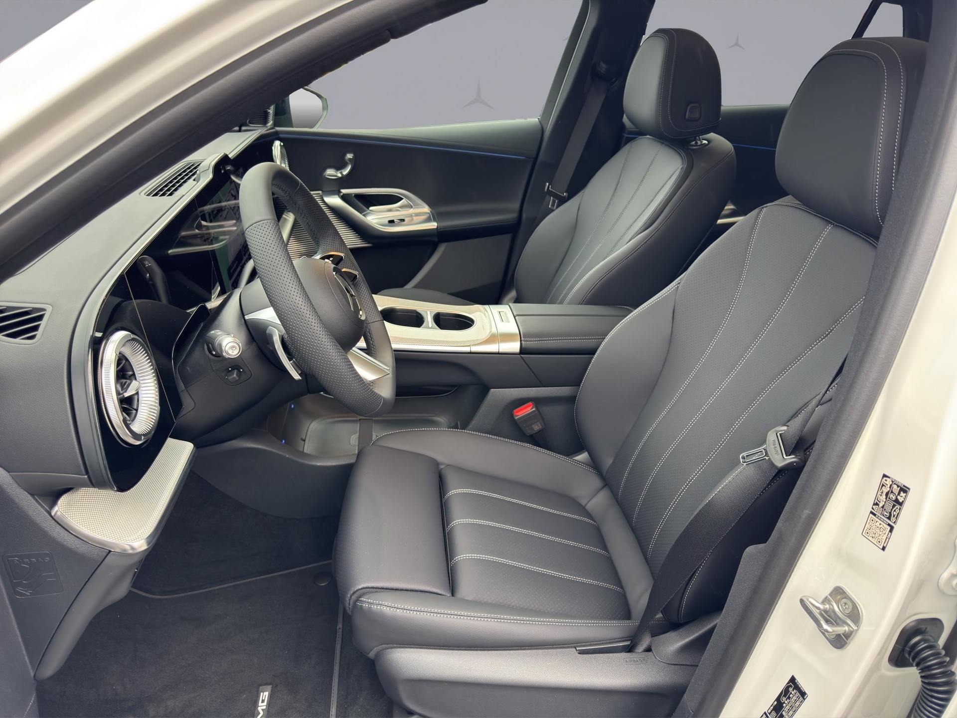 MERCEDES-BENZ GLC 400 4matic-image-8