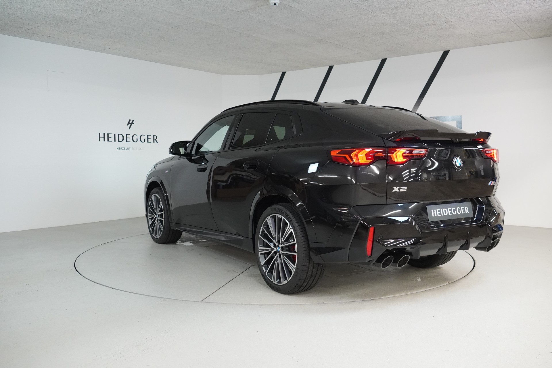 BMW X2 xDrive M35i M Sport Pro-image-4