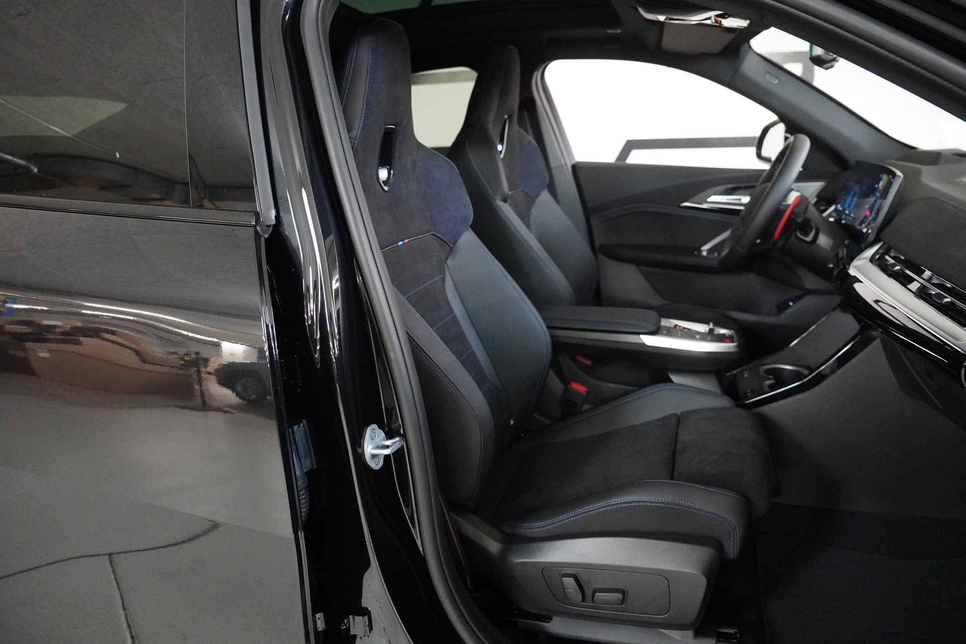 BMW X2 xDrive M35i M Sport Pro-image-14