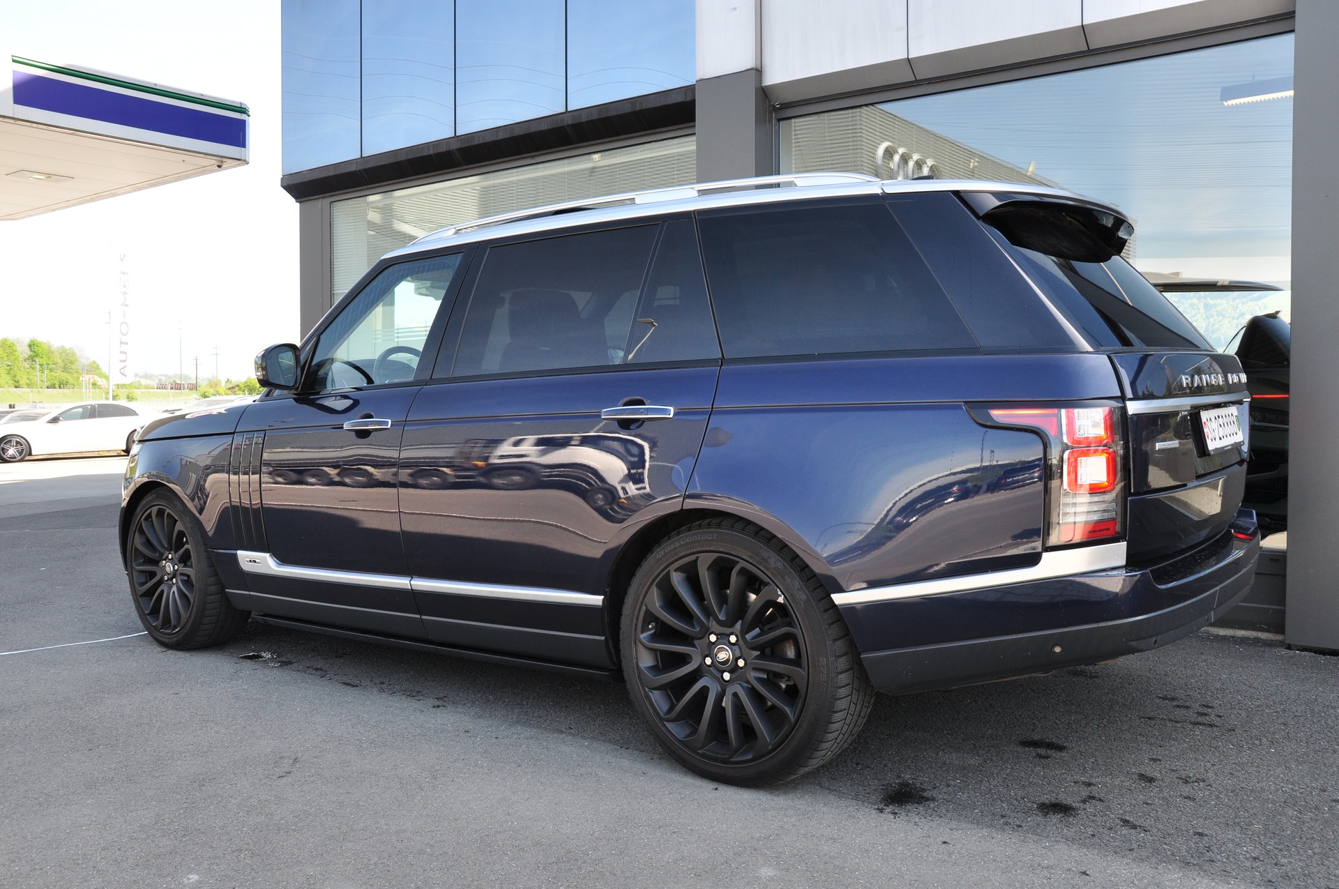 LAND ROVER Range Rover LWB 4.4 SDV8 Autobiography Automatic-image-4