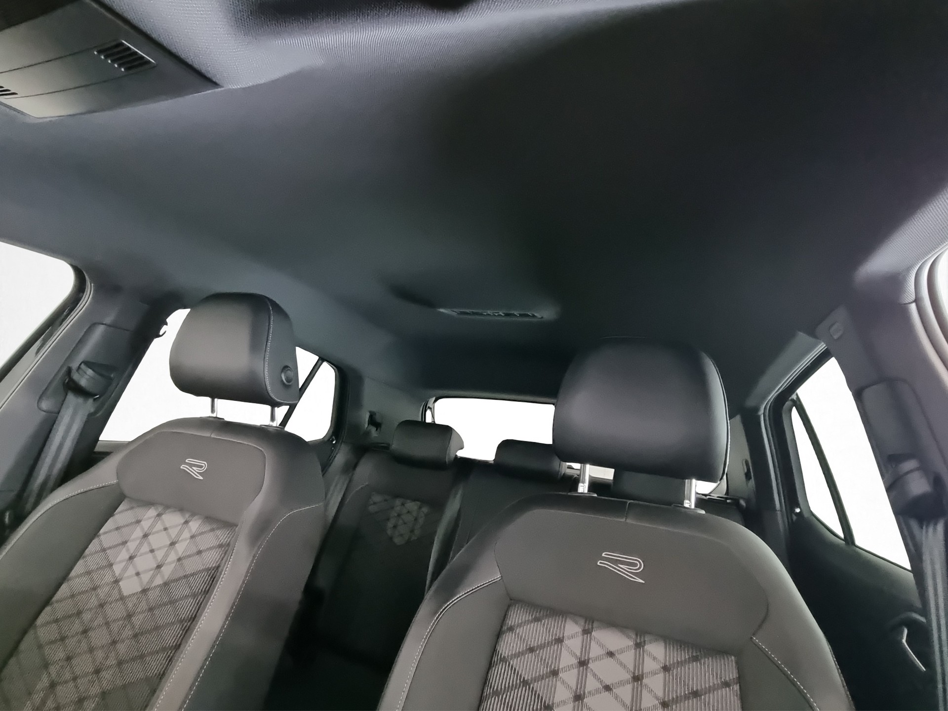 VW T-Cross 1.5 TSI R-Line DSG-image-12