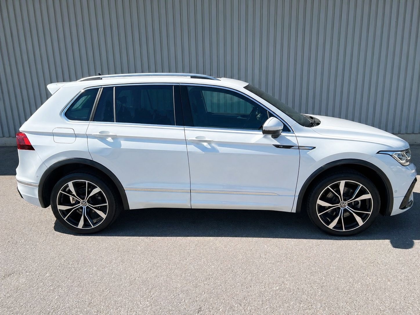 VW 2.0 TSI R-Line DSG-image-0