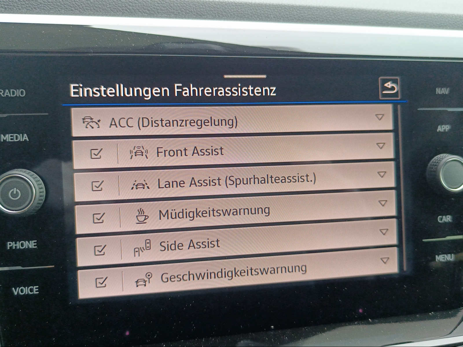 VW Polo Style / EDITION 50 / 115PS TSI-image-14