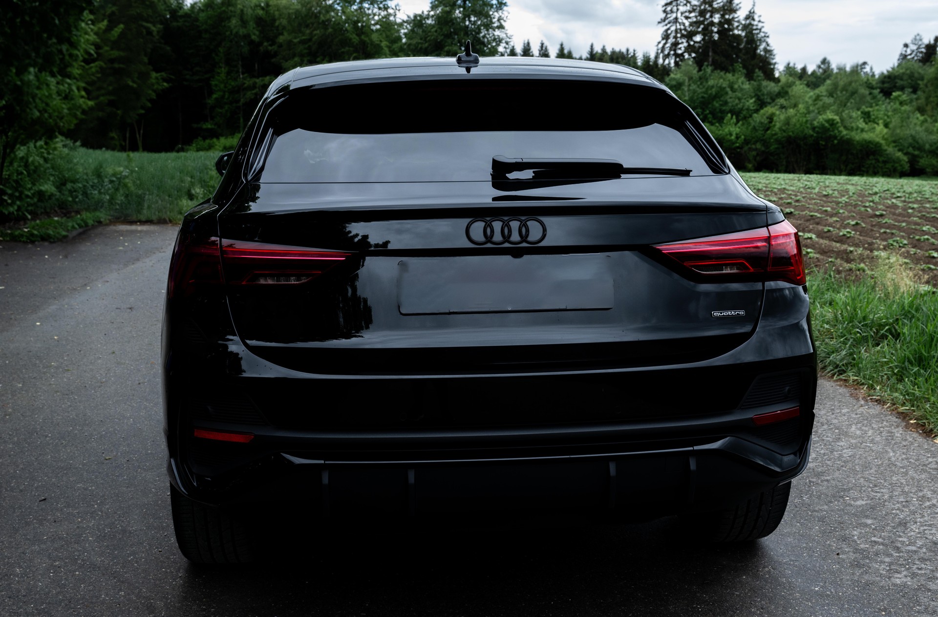 AUDI 2.0 45 TFSI S line quattro S-Tronic-image-2