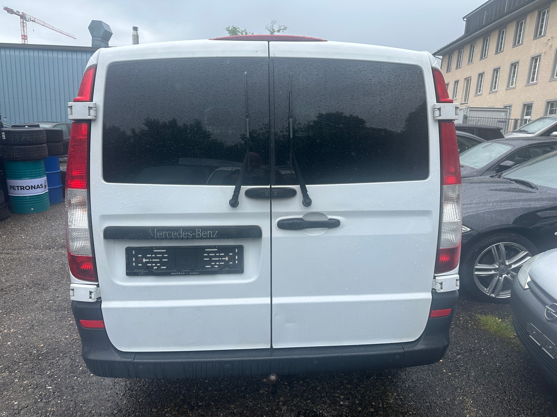 MERCEDES-BENZ 115 L2-image-2