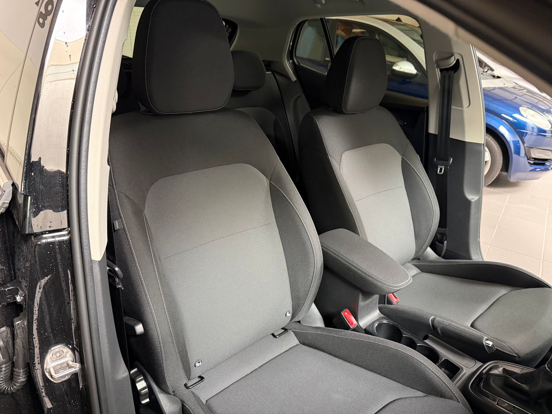 SKODA Fabia 1.0 TSI Dynamic DSG-image-16