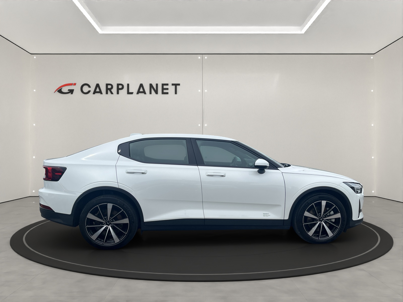 POLESTAR 2 Long Range Dual Motor-showroom-element-3