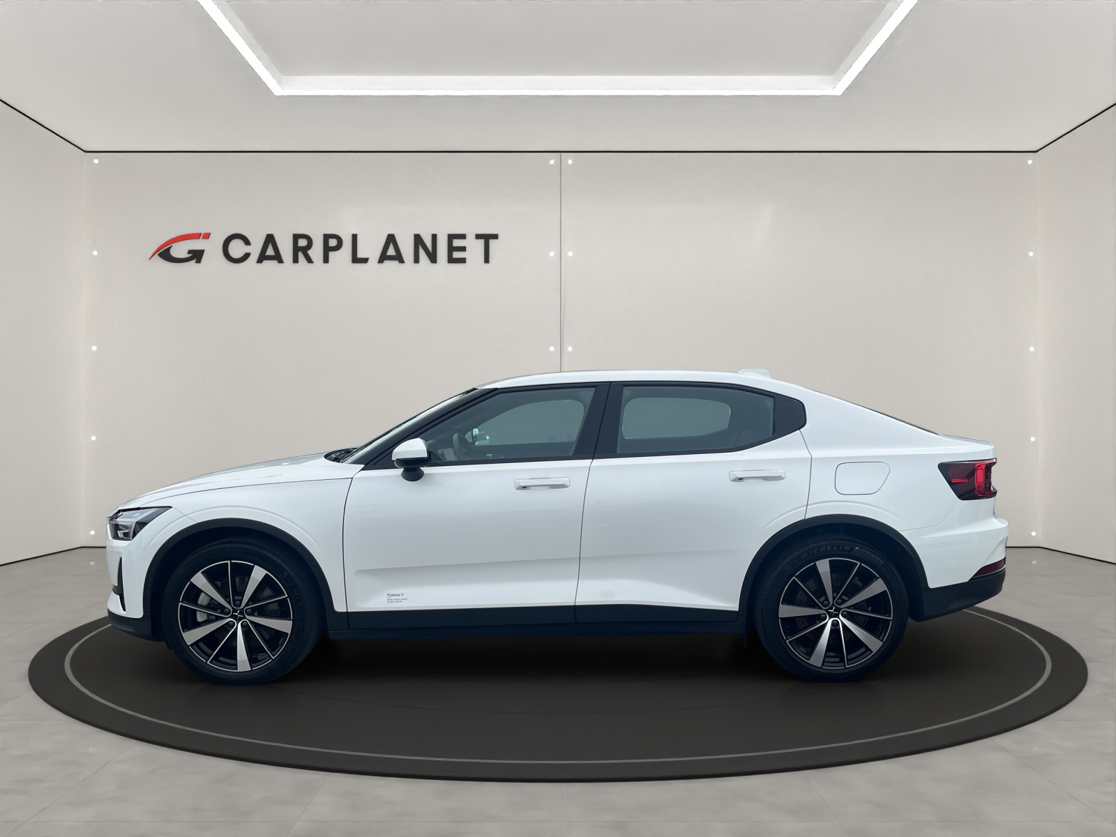POLESTAR 2 Long Range Dual Motor-showroom-element-2
