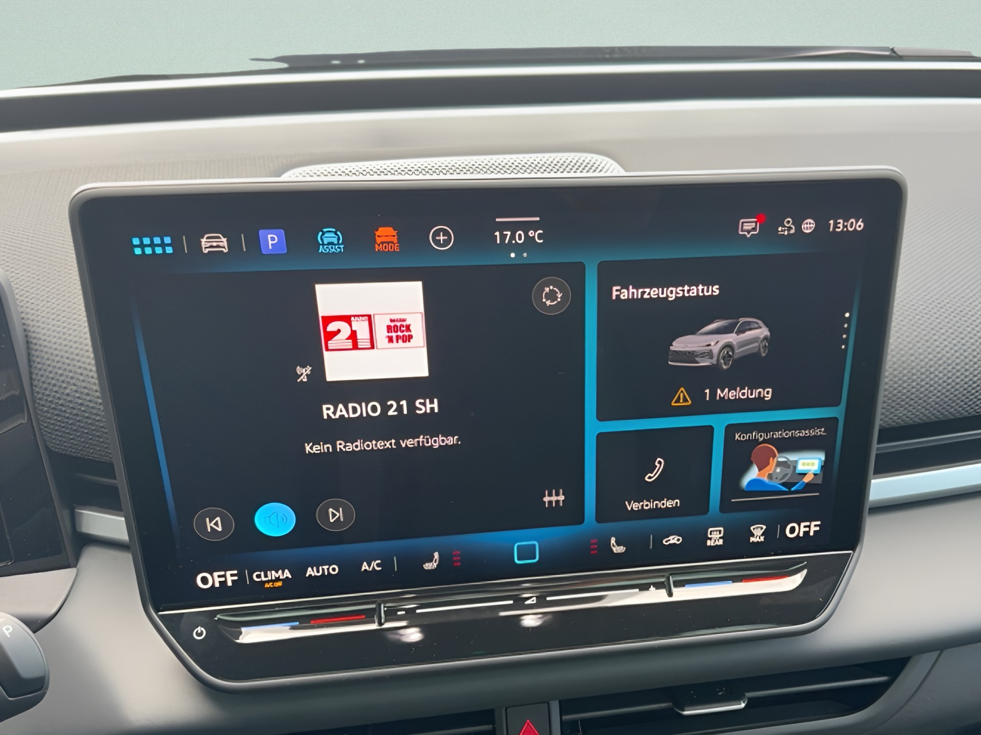 VW T-Roc 1.5 eTSI mHEV R-Line DSG-image-12