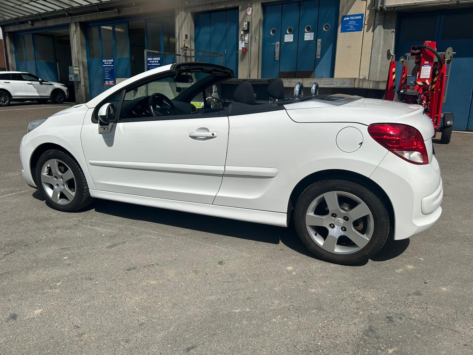PEUGEOT 207 CC 1.6 16V Allure Automatic-image-3
