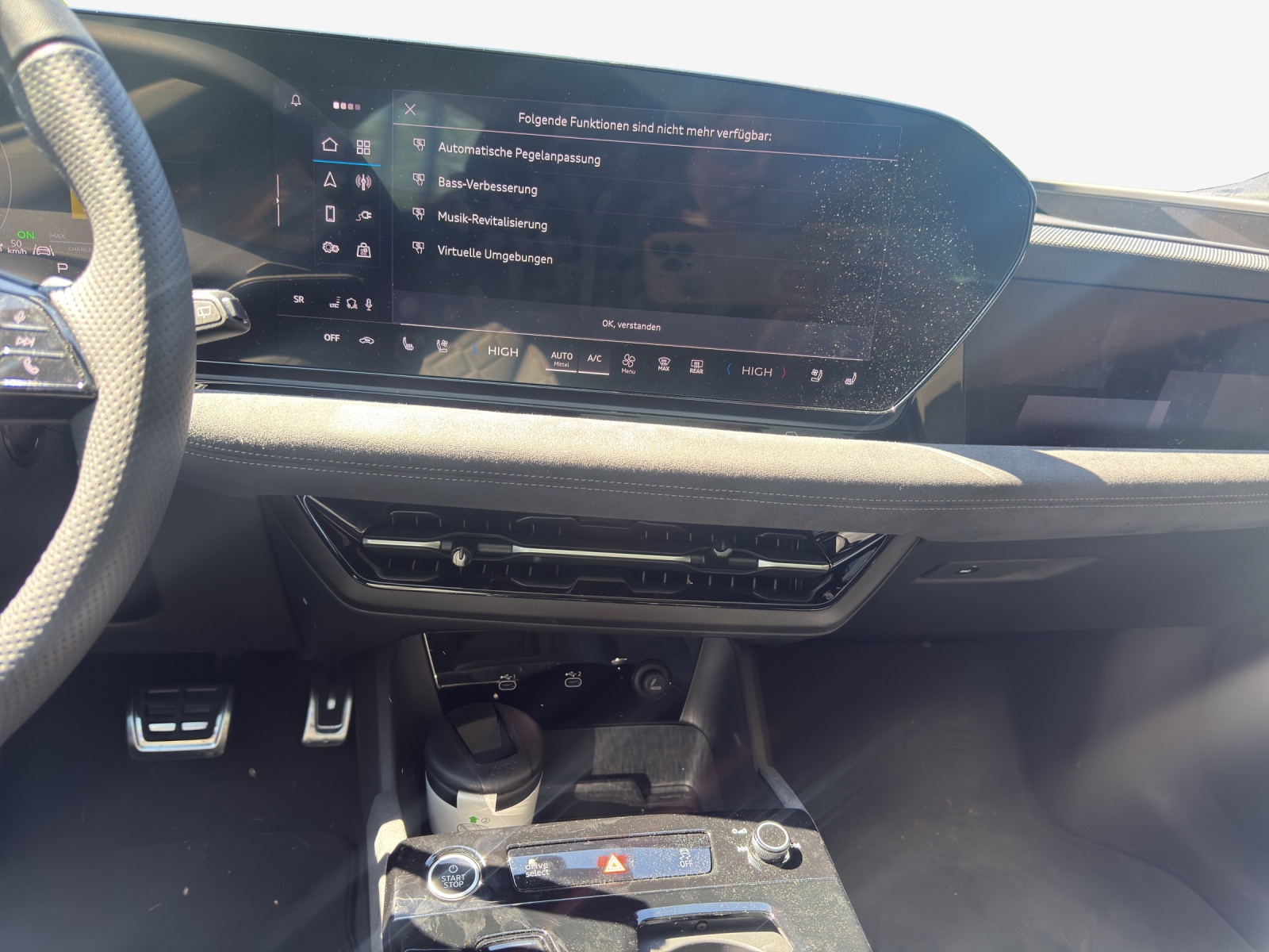 AUDI A6 Avant e-tron quattro-image-11