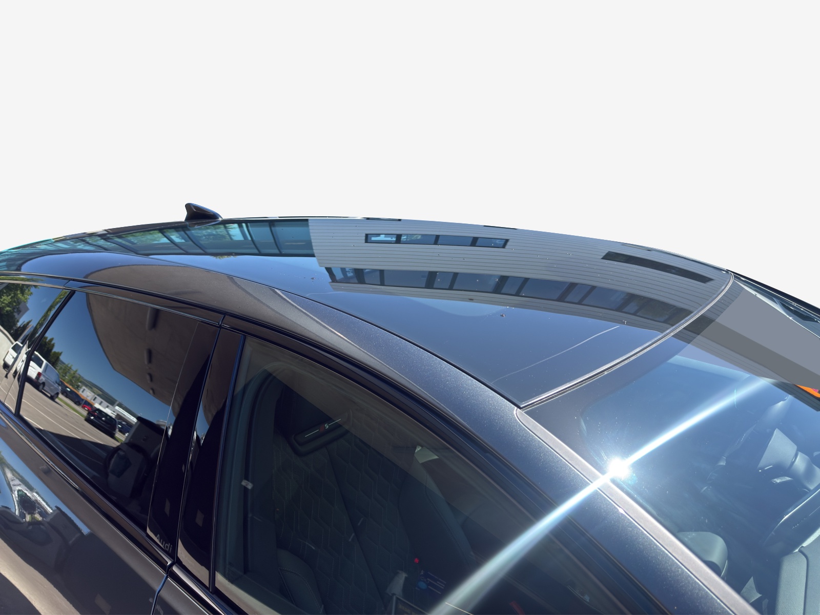 AUDI A6 Avant e-tron quattro-image-14