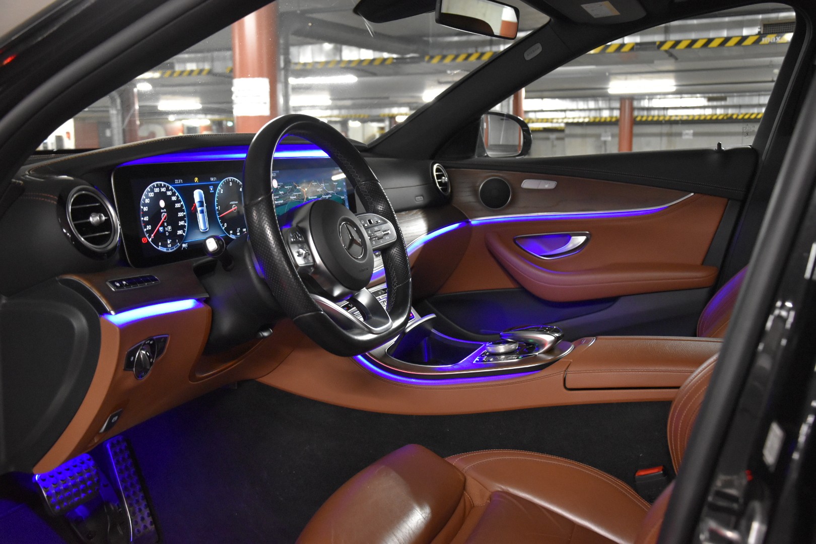 MERCEDES-BENZ E 350 d Avantgarde 4Matic 9G-Tronic-image-29