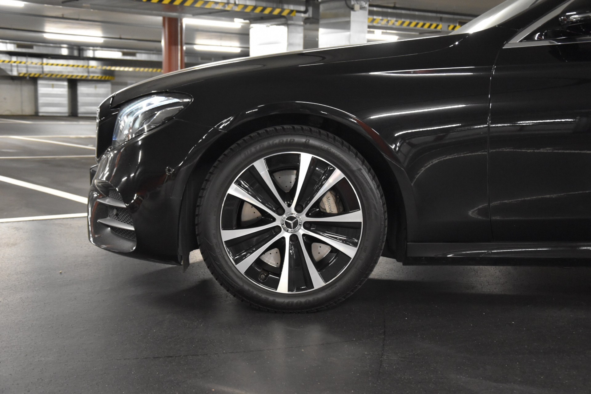 MERCEDES-BENZ E 350 d Avantgarde 4Matic 9G-Tronic-showroom-element-3