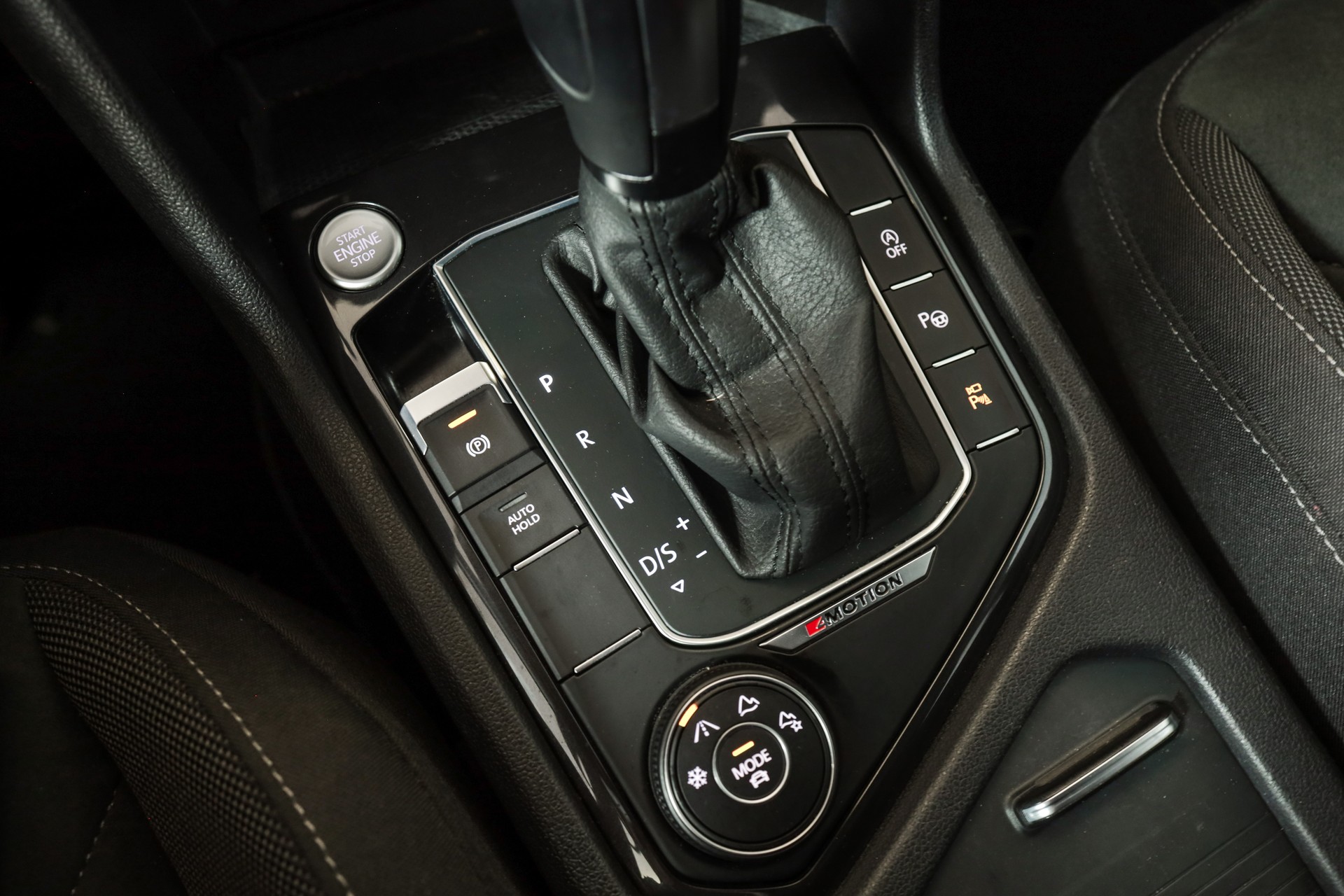 VW Tiguan Allspace 2.0TSI Highline 4Motion DSG-image-21