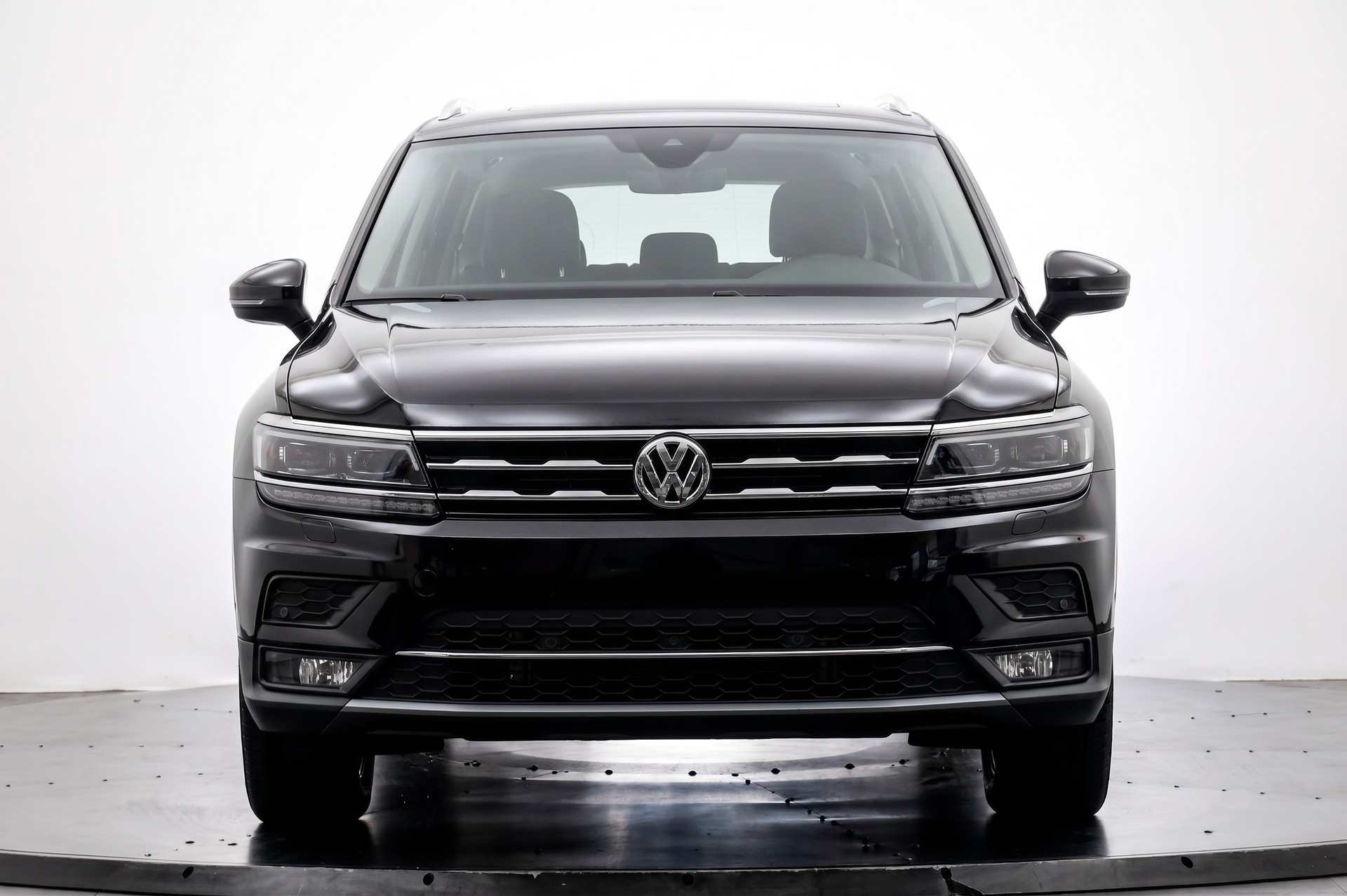 VW Tiguan Allspace 2.0TSI Highline 4Motion DSG-showroom-element-1