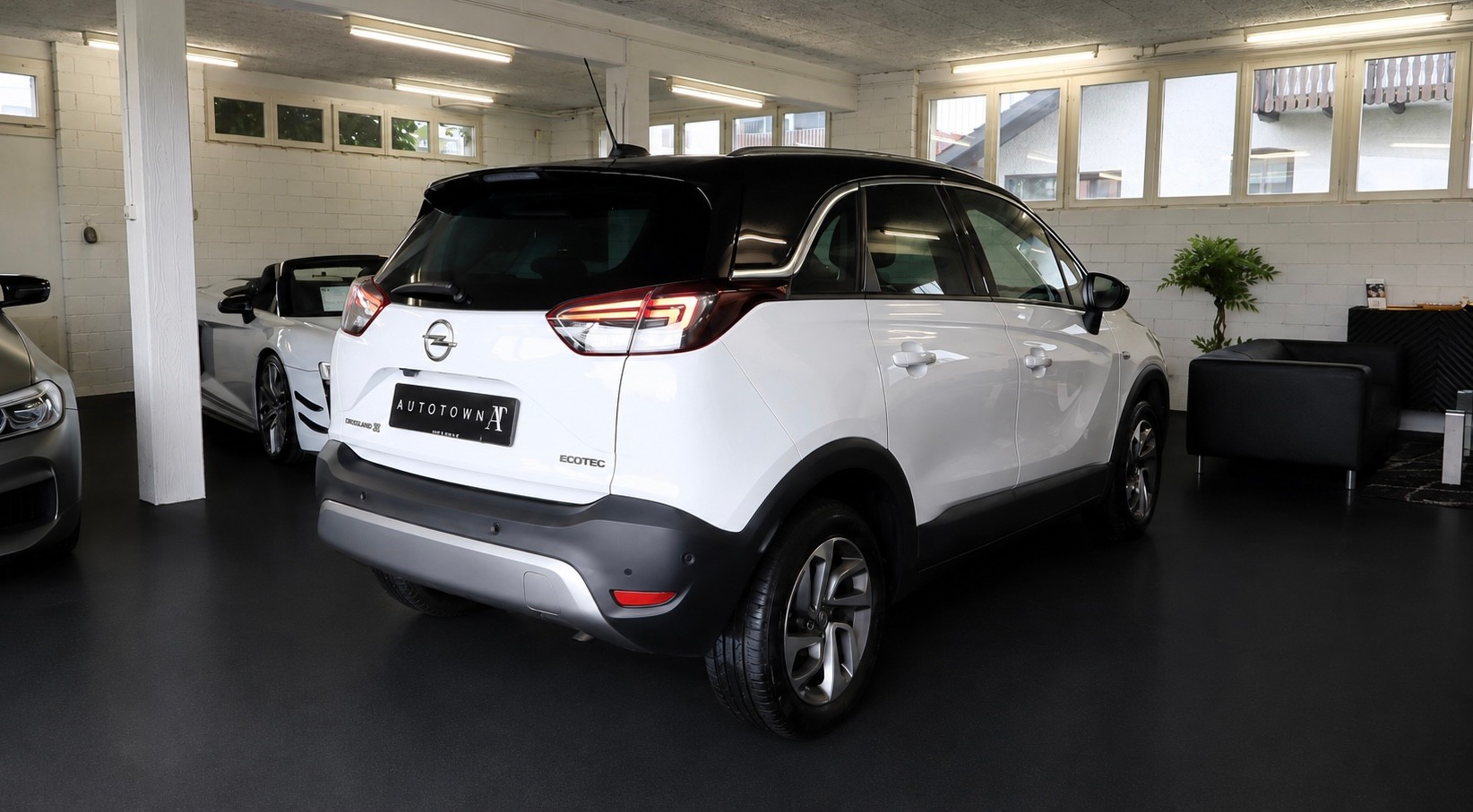 OPEL Crossland X 1.2 T eTEC Enjoy S/S-showroom-element-1