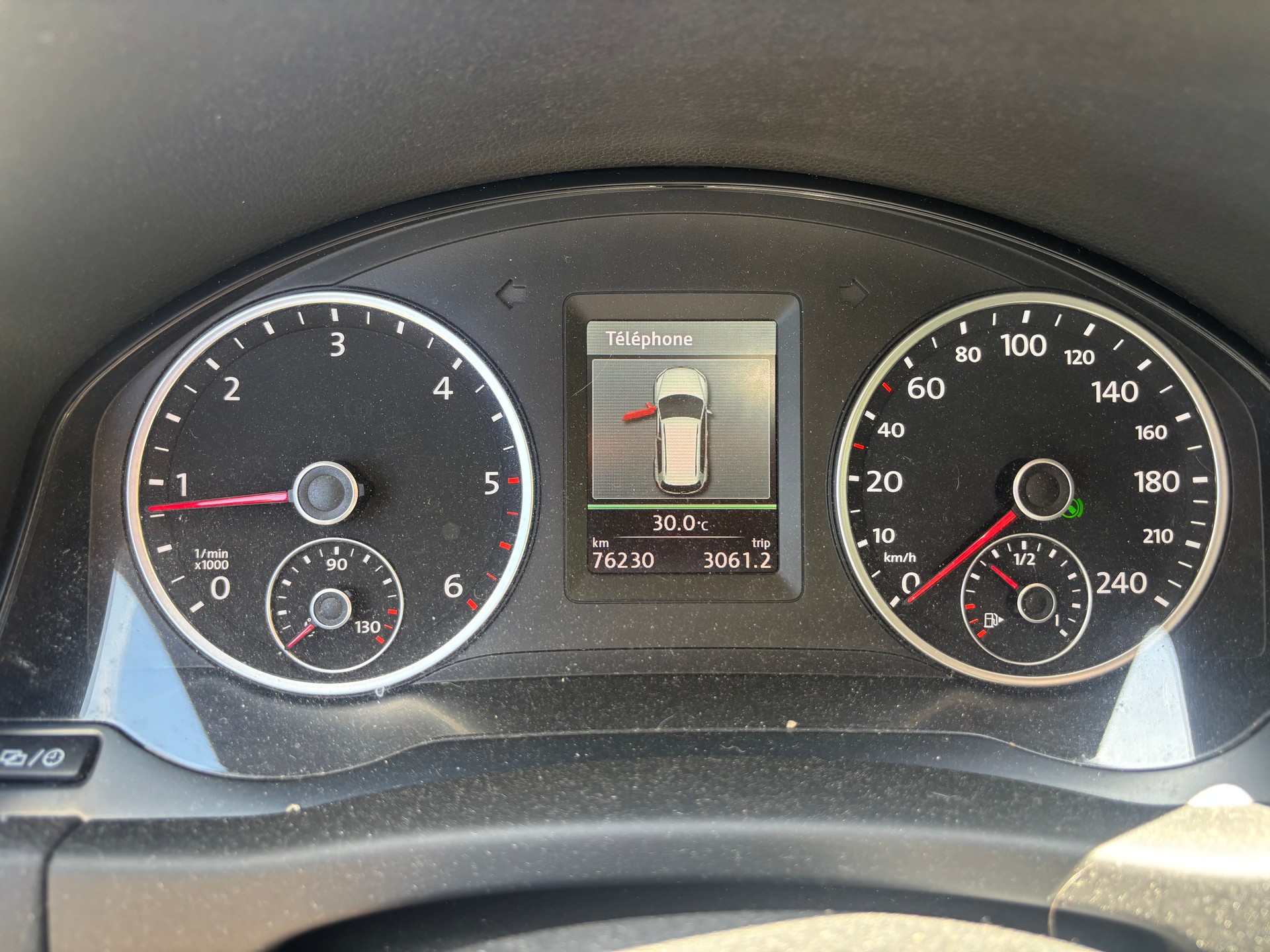 VW Tiguan 2.0 TDI BlueMotion Track&Field 4Motion DSG-image-6