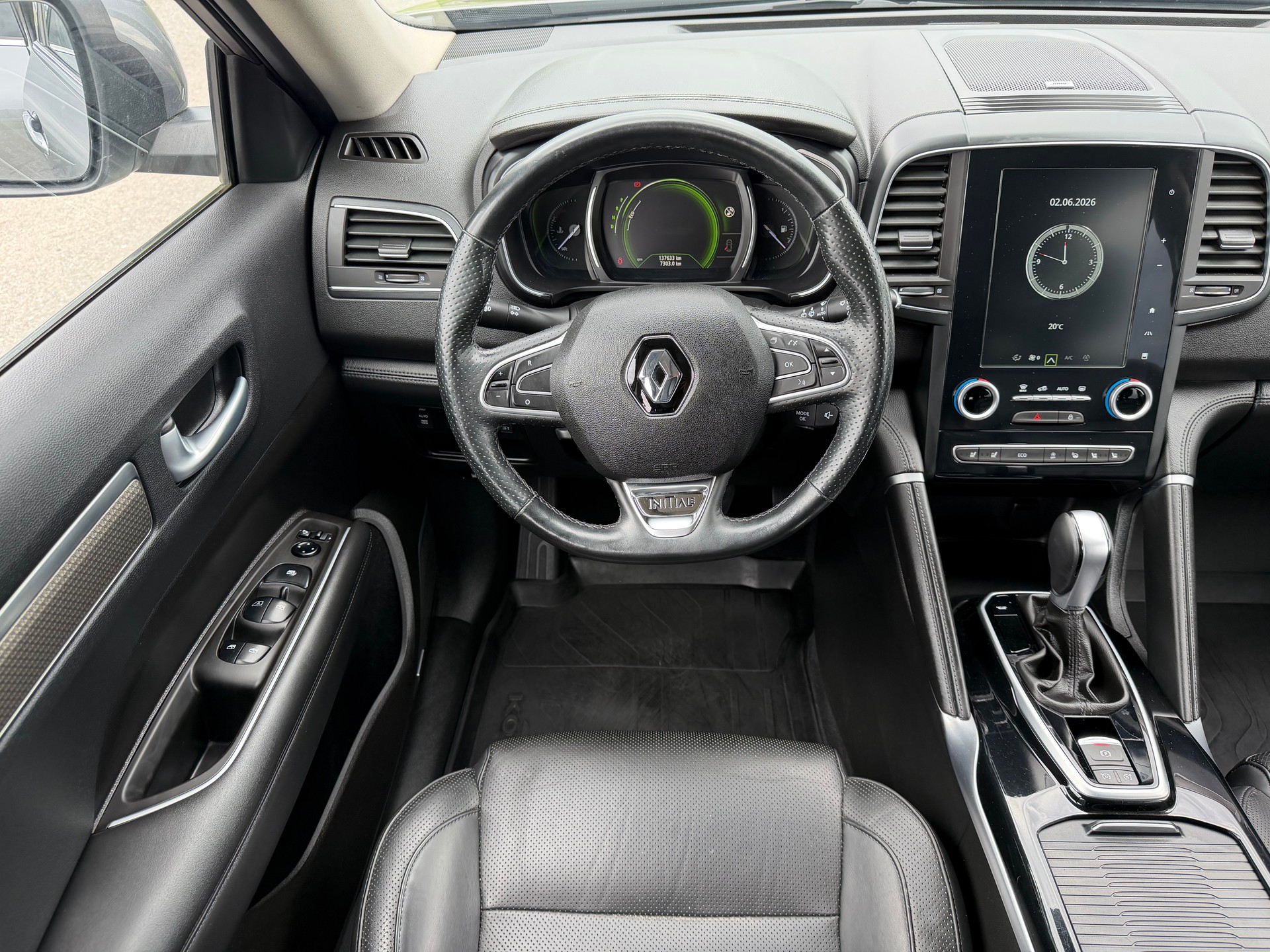 RENAULT Koleos 2.0 dCi Initiale Paris 4x4 Xtronic CVT-image-13