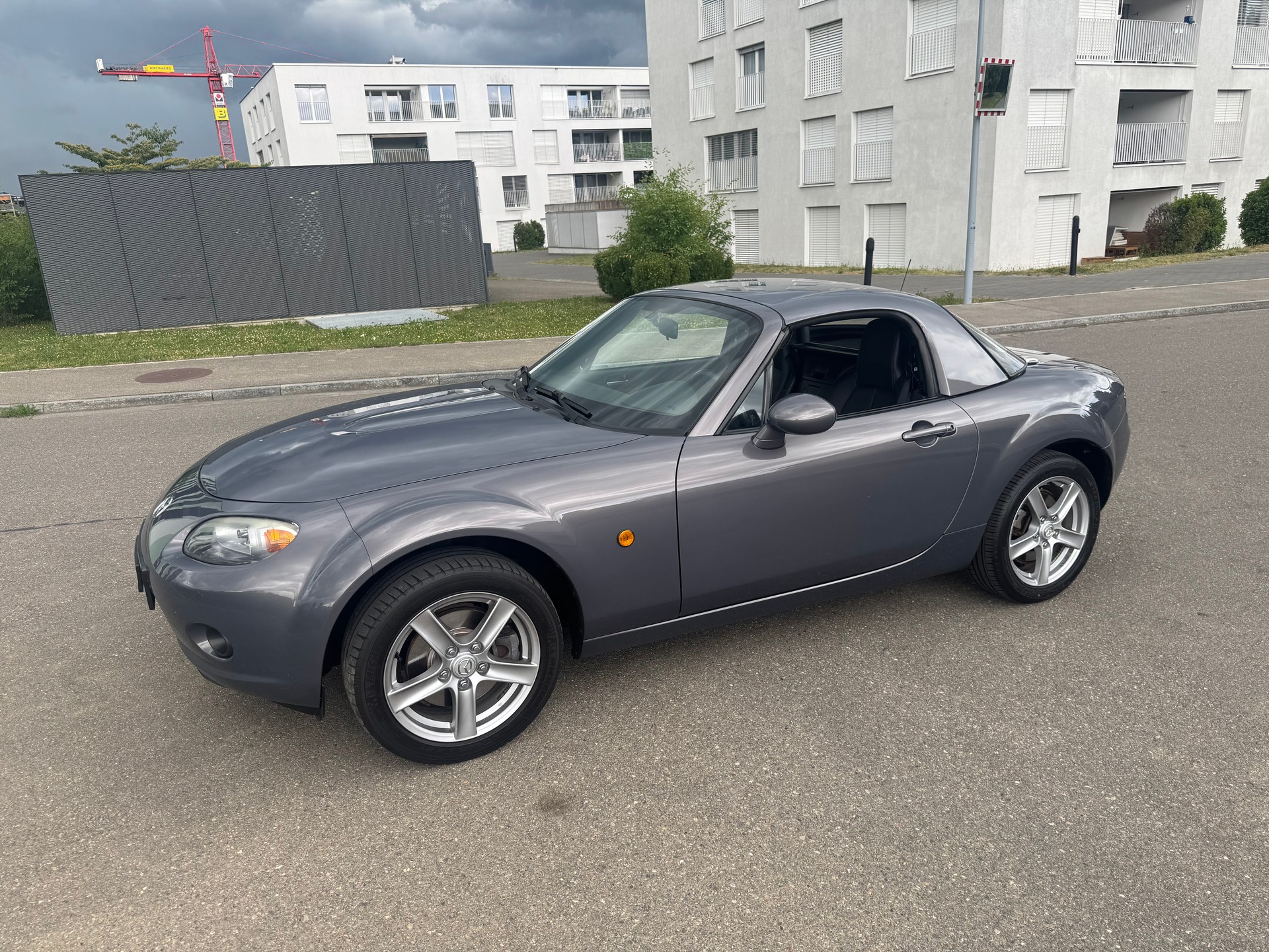 MAZDA MX-5 2.0i 16V Exclusive