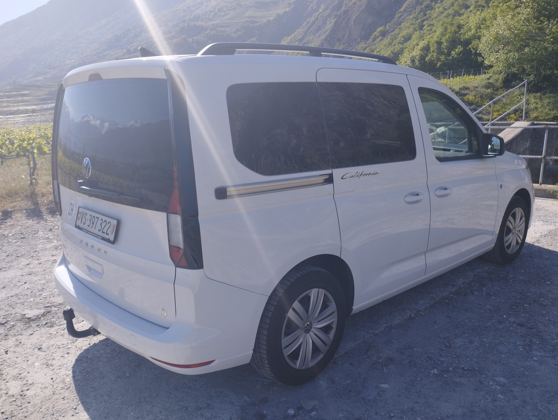 VW VW Caddy California 1.5TSI-image-2