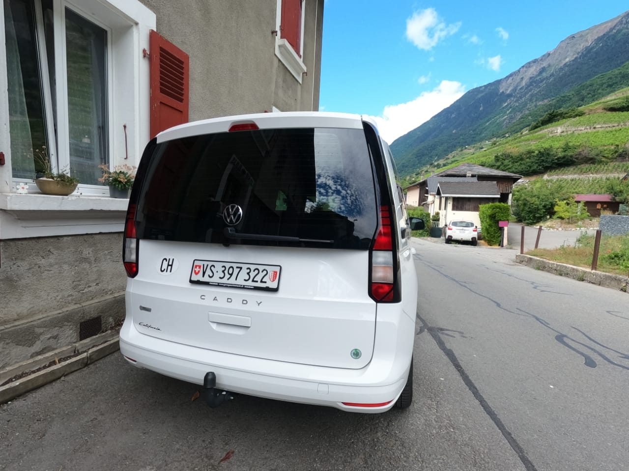 VW VW Caddy California 1.5TSI-image-3