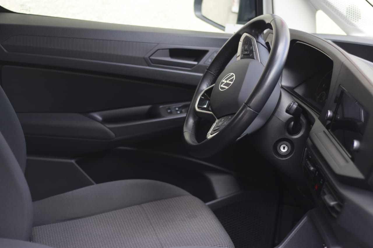 VW VW Caddy California 1.5TSI-image-4