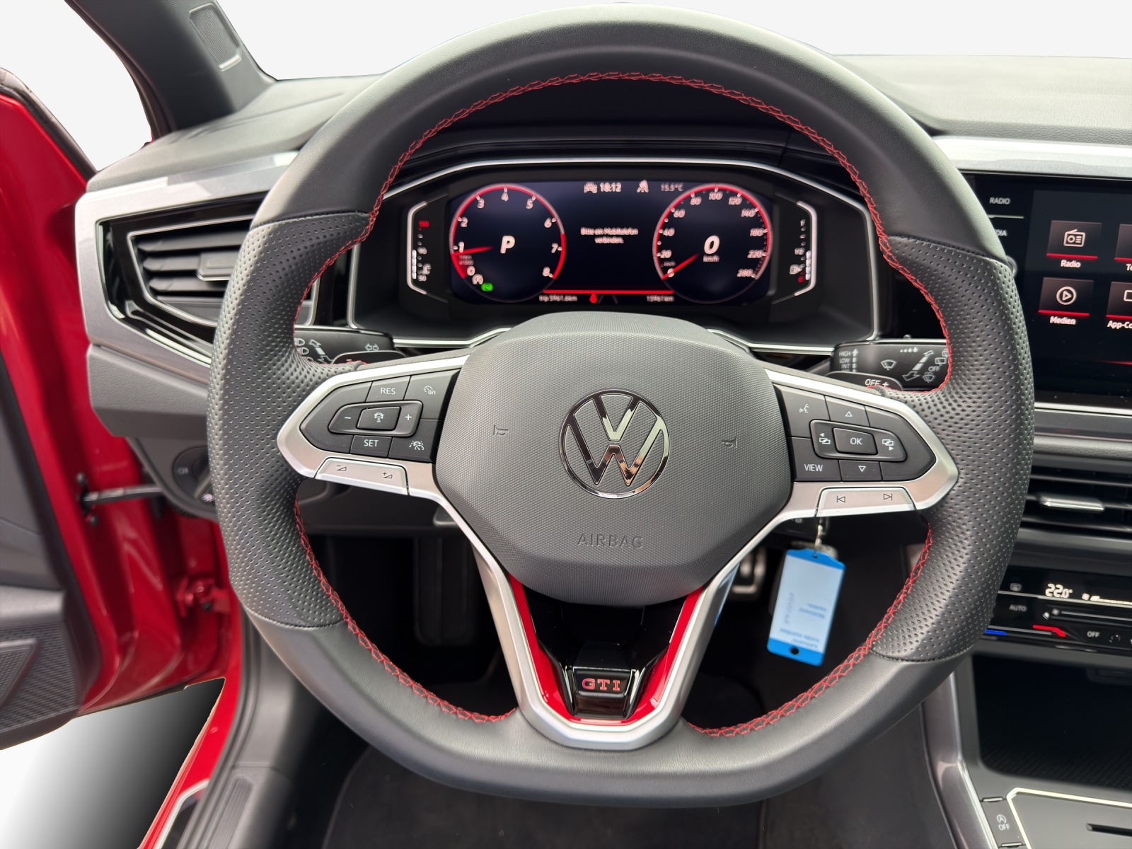 VW Polo 2.0 TSI GTI DSG-image-9