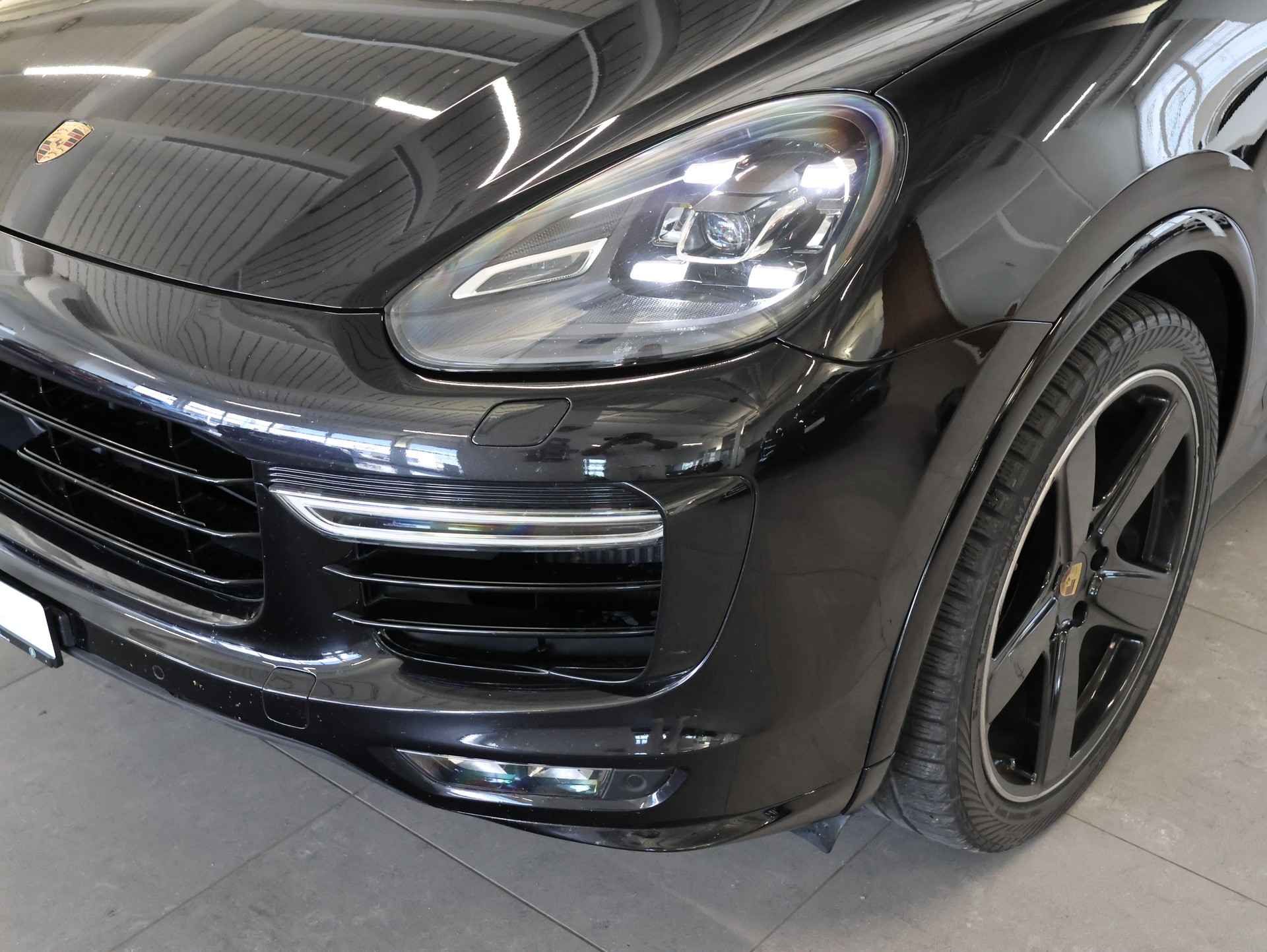 PORSCHE Cayenne Turbo S *Burmester* *360 Kamera* *Panorama*-image-9