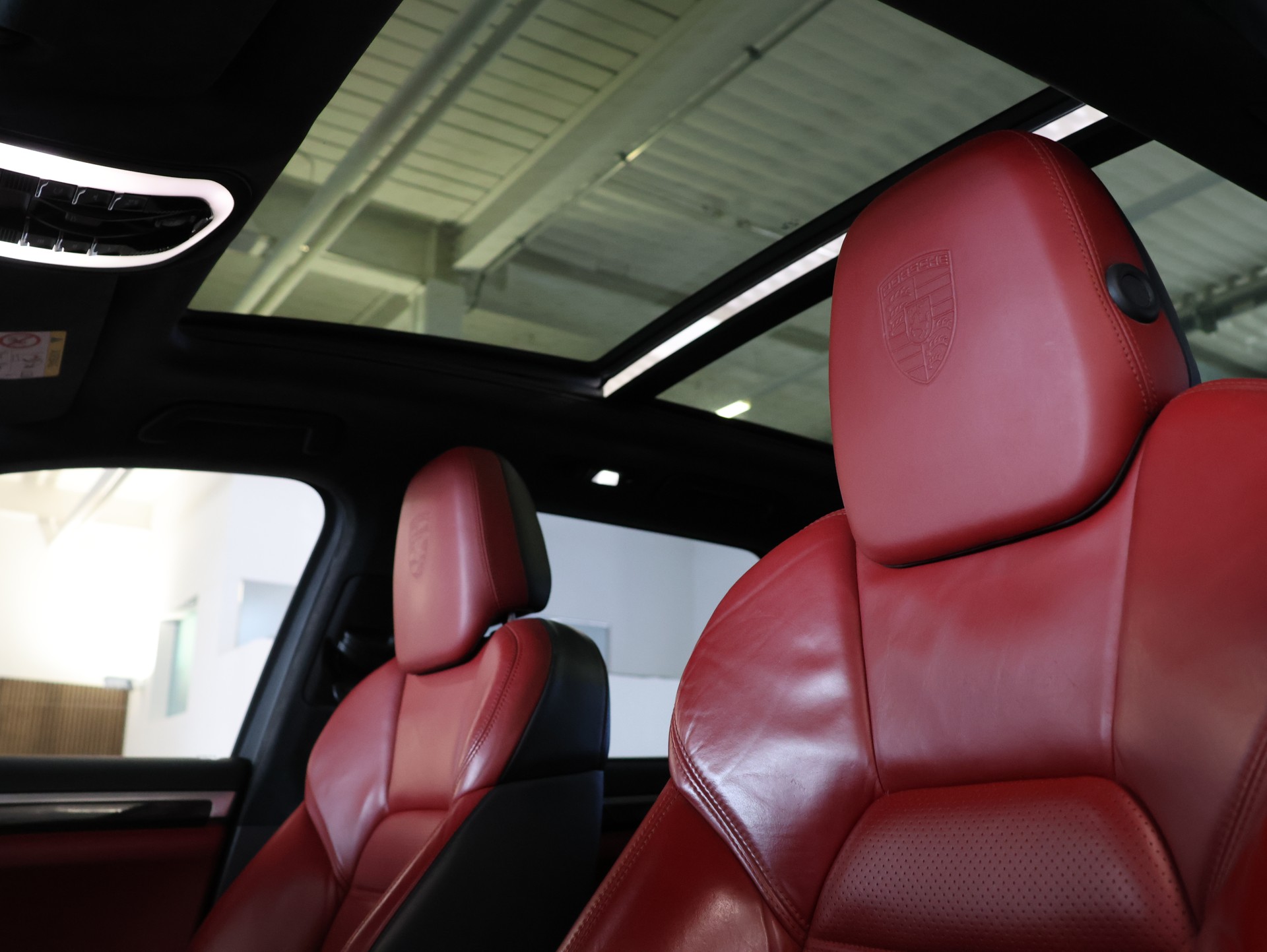 PORSCHE Cayenne Turbo S *Burmester* *360 Kamera* *Panorama*-image-16