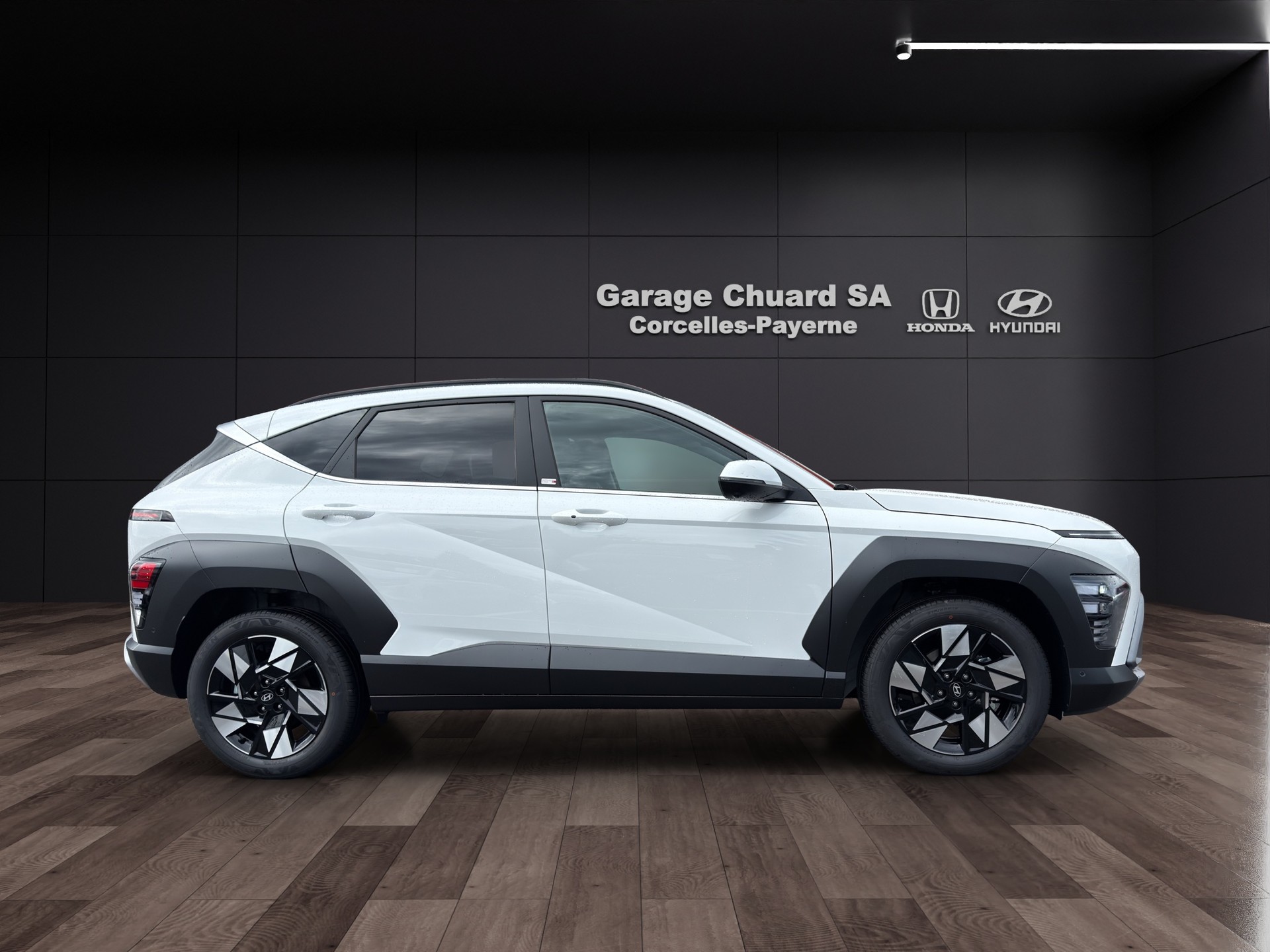 HYUNDAI Kona 1.6 GDi HEV Amplia DCT-showroom-element-3