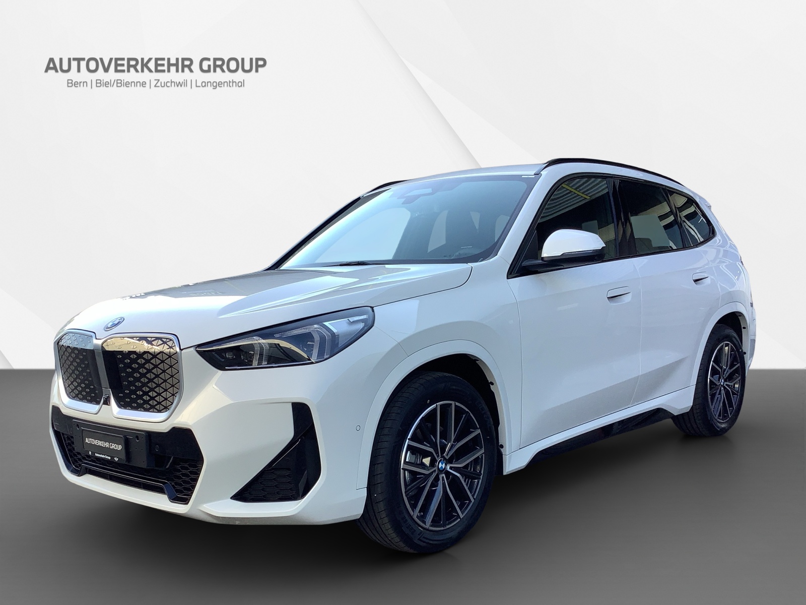 BMW iX1 eDrive 20 Ed. M Sport-image-0