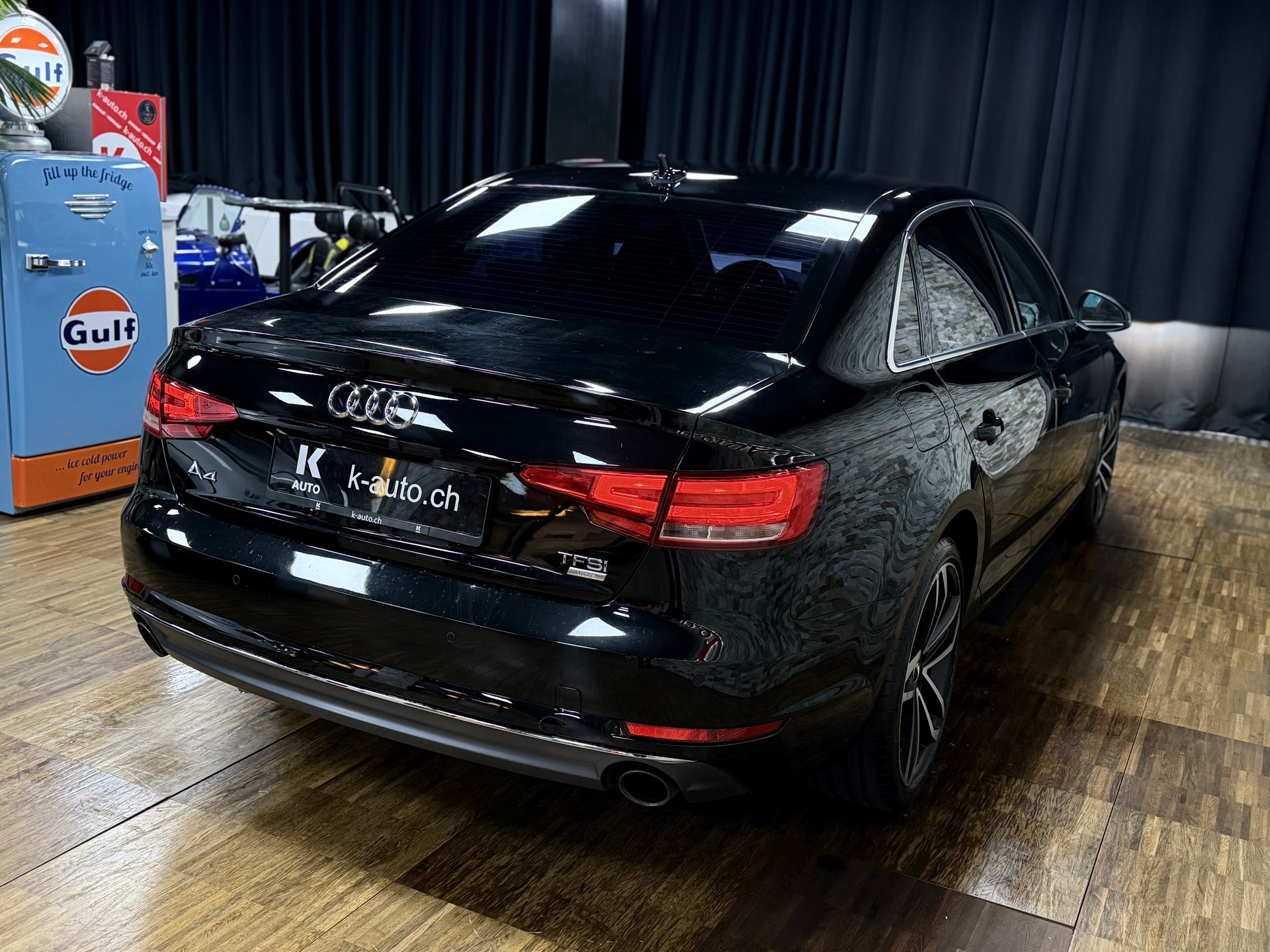 AUDI A4 Limousine 2.0 TFSI Sport S-tronic-image-4