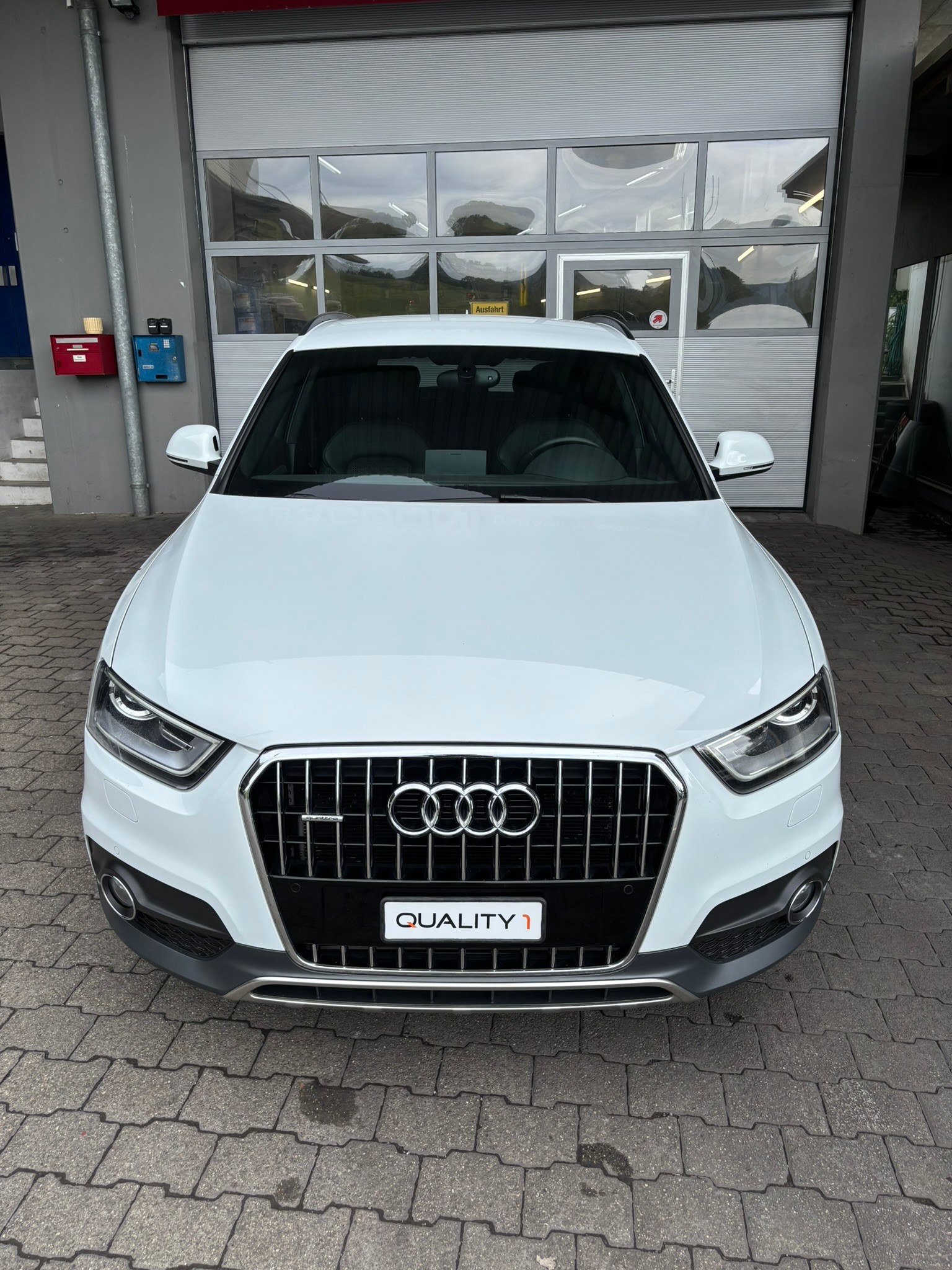 AUDI 2.0 TFSI quattro S-Tronic-image-4