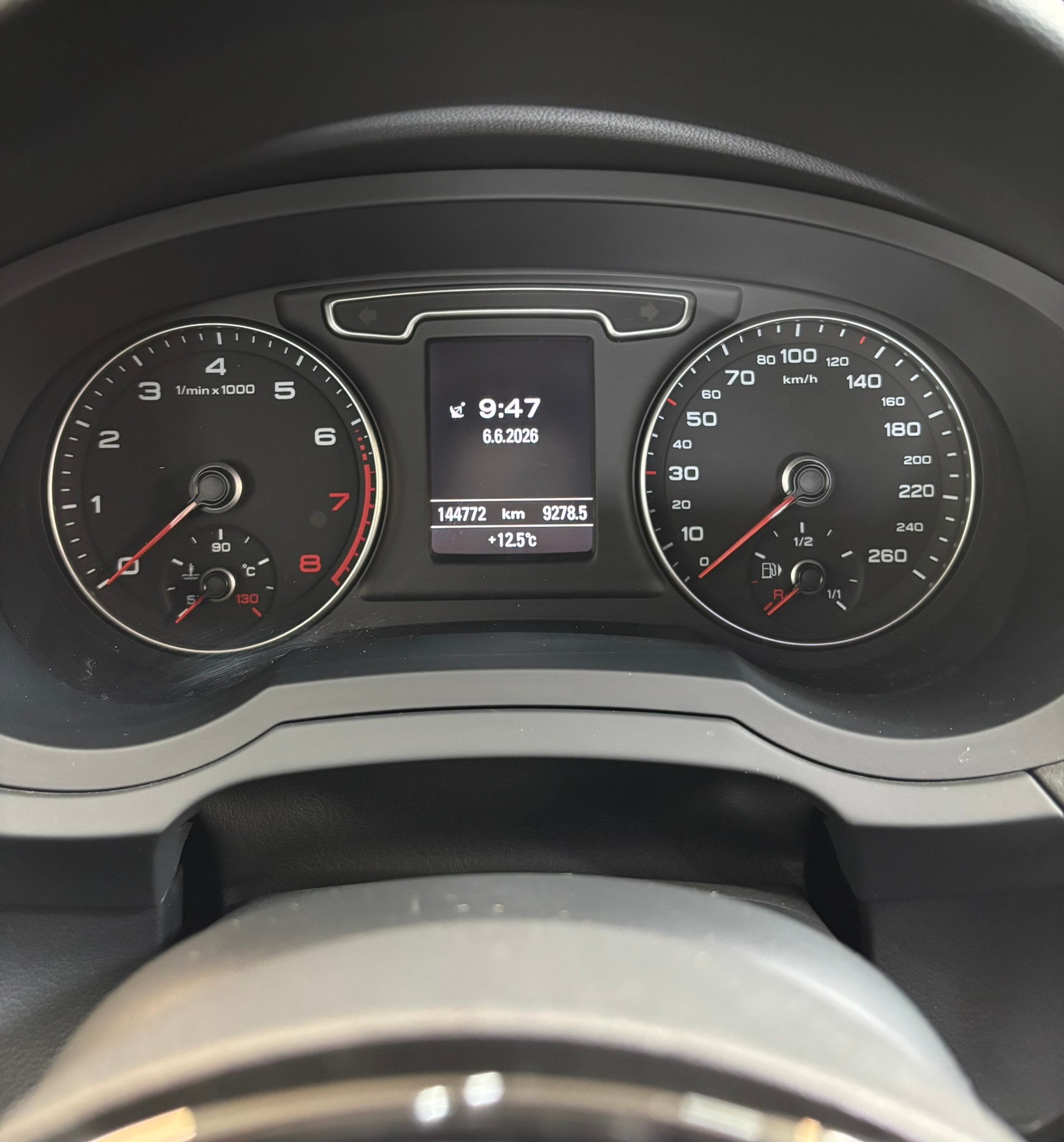 AUDI 2.0 TFSI quattro S-Tronic-image-7