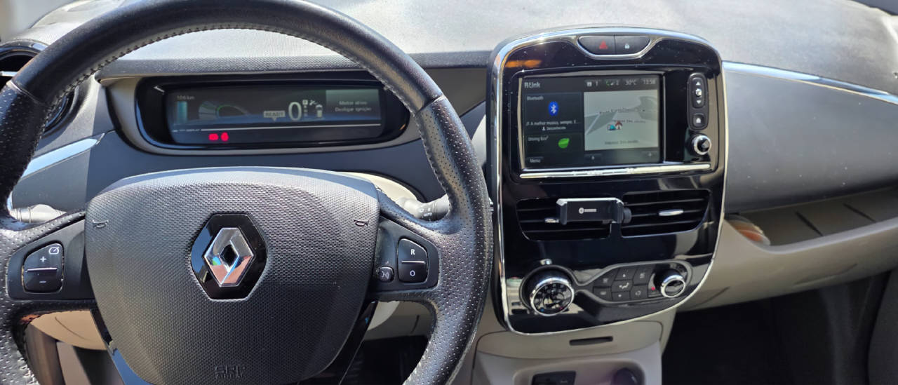 RENAULT Zoe Life-image-2