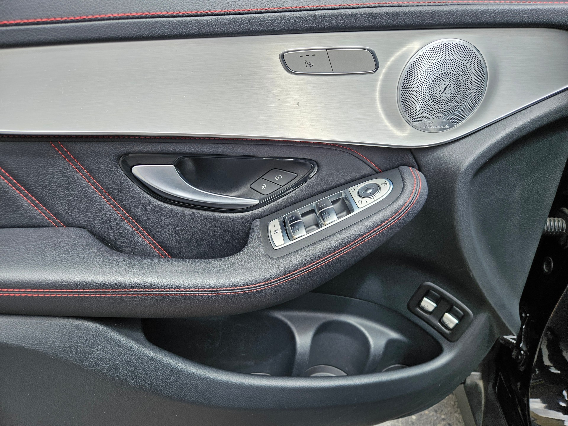 MERCEDES-BENZ GLC 43 AMG 4m-image-12
