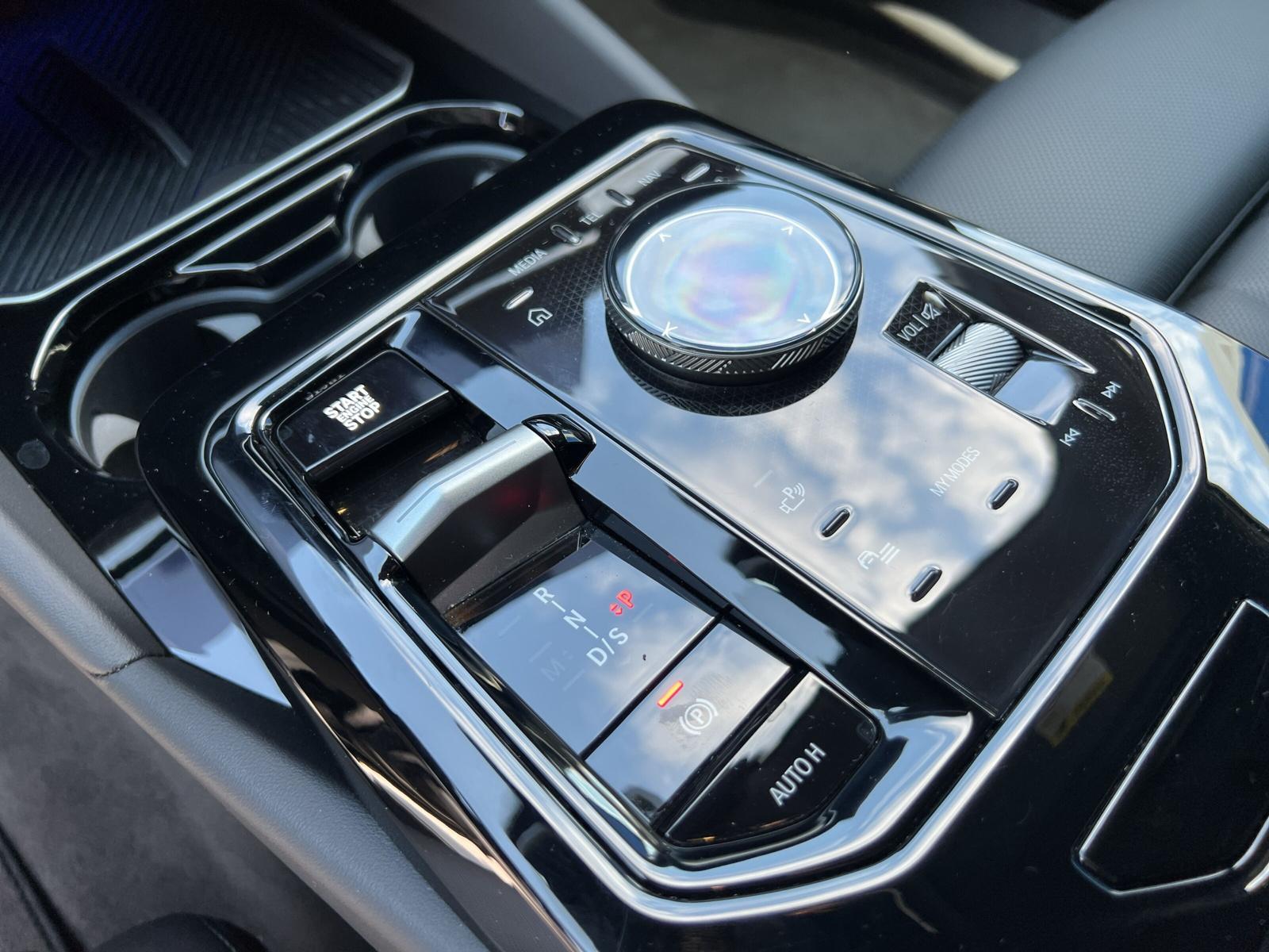 BMW 520d M Sport Touring xDrive G61 (CH) 📍-image-22