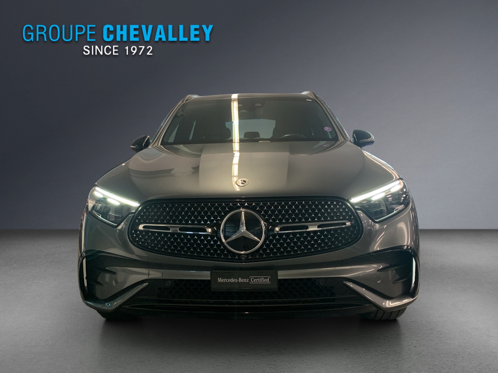 MERCEDES-BENZ GLC 200 4Matic 9G-Tronic-showroom-element-1