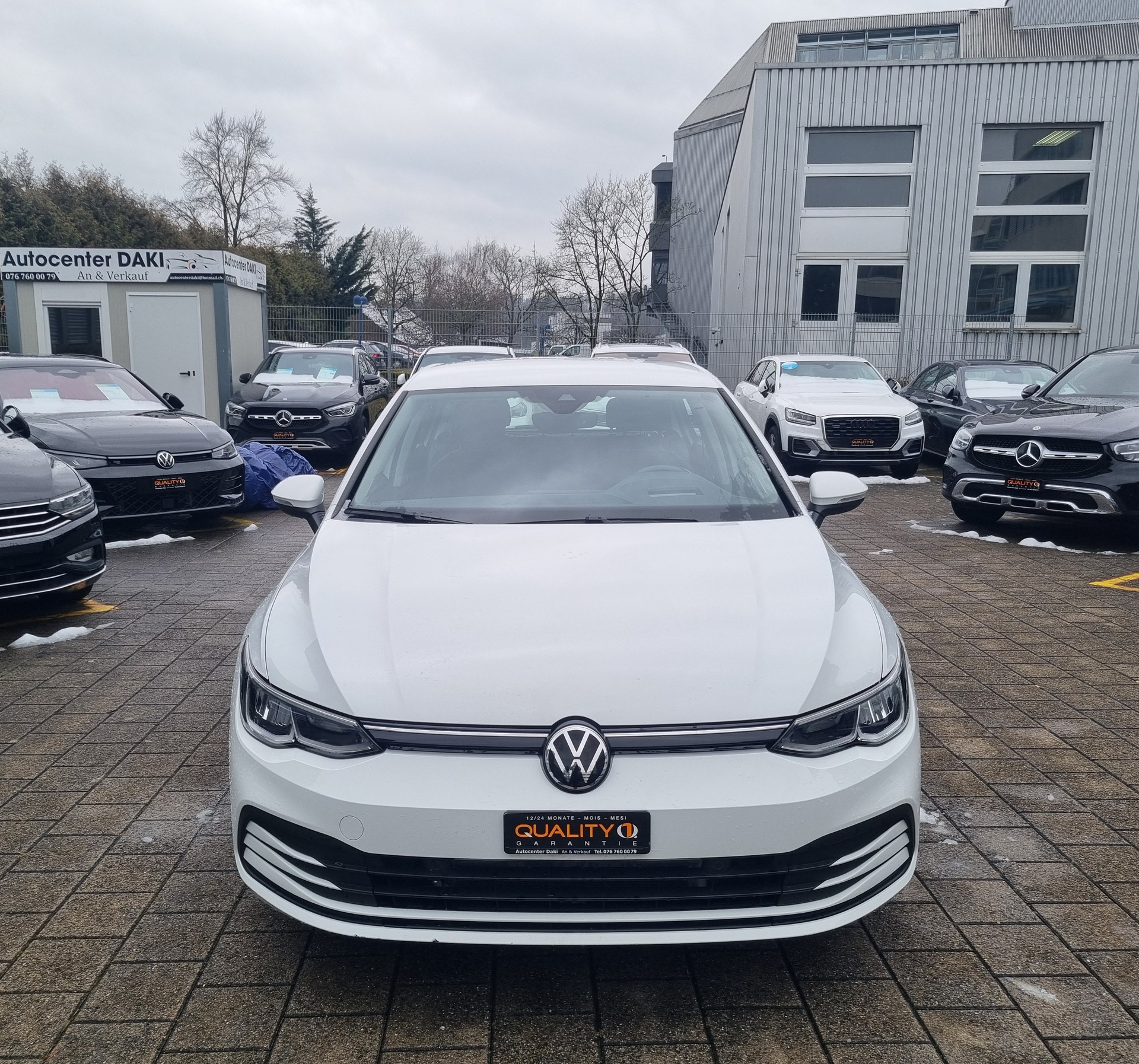 VW Golf 1.0 eTSI mHEV Highline 110 PS DSG-image-1