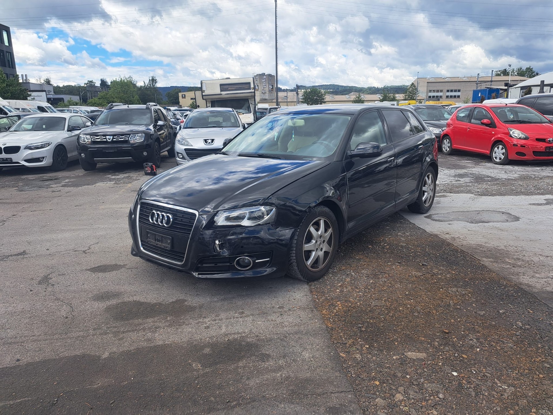 AUDI A3 Sportback 1.4 TFSI Attraction S-tronic-image-1
