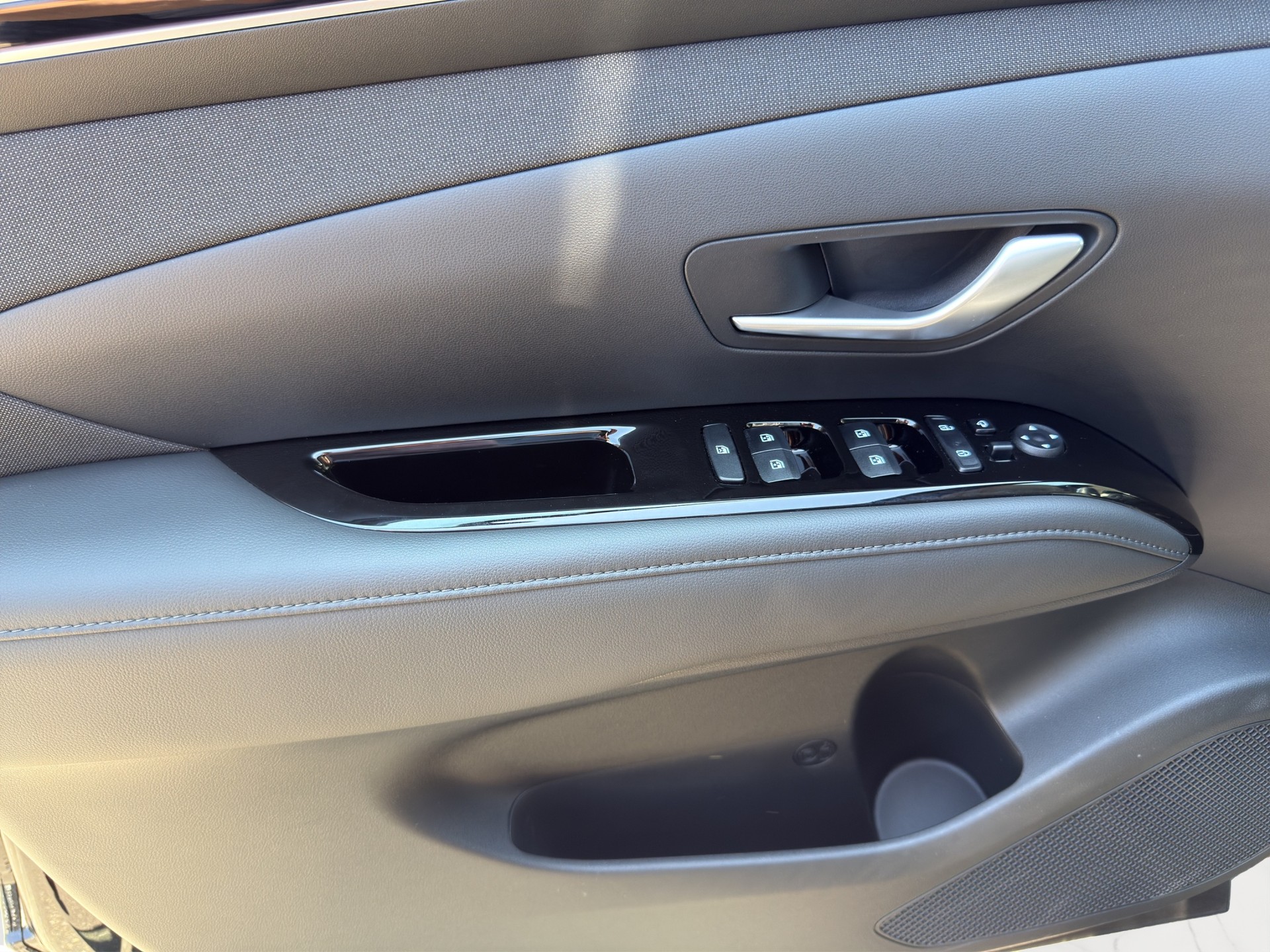 HYUNDAI Tucson 1.6 TGDI 48V Vertex DCT 4WD-image-10