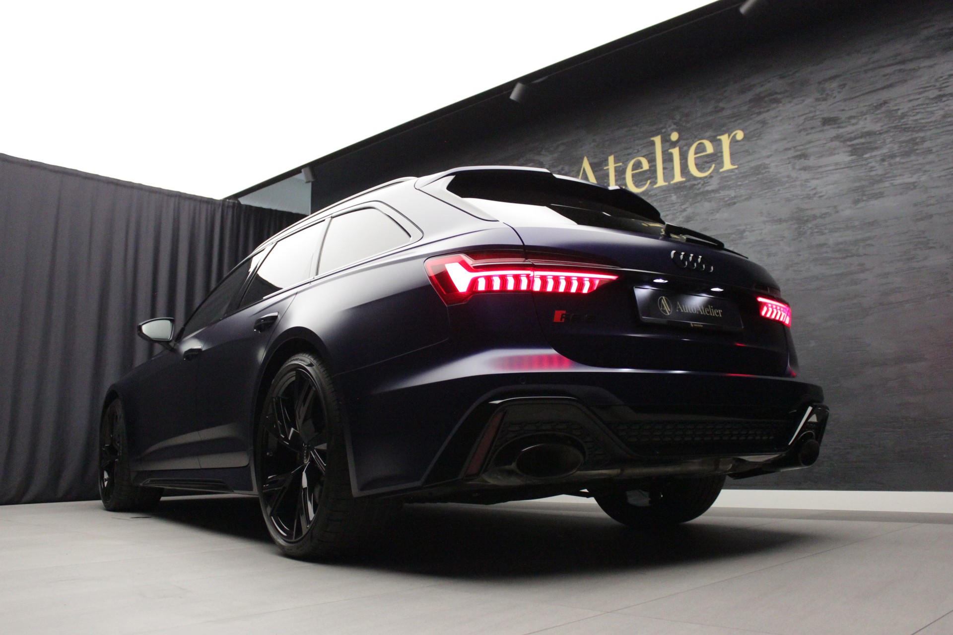 AUDI RS6 Avant 4.0 TFSI V8 quattro **ABT**-image-12