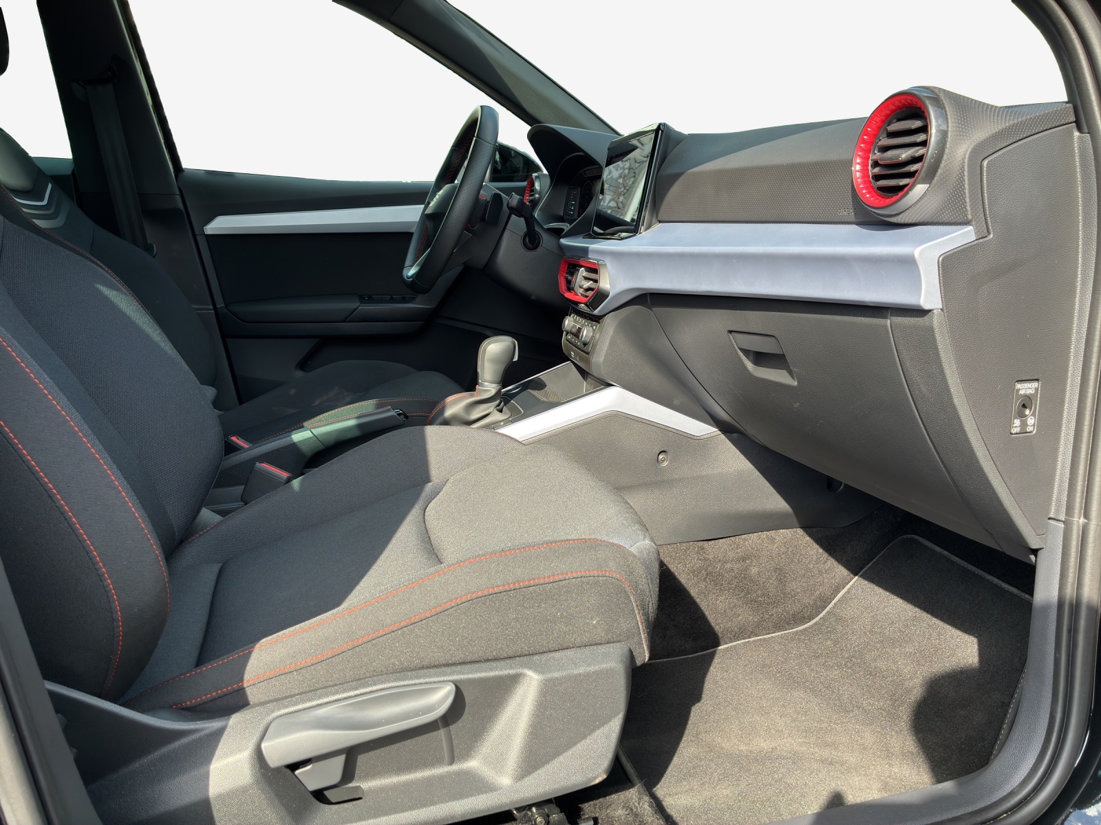 SEAT Arona 1.0 TSI Eco FR DSG-image-14