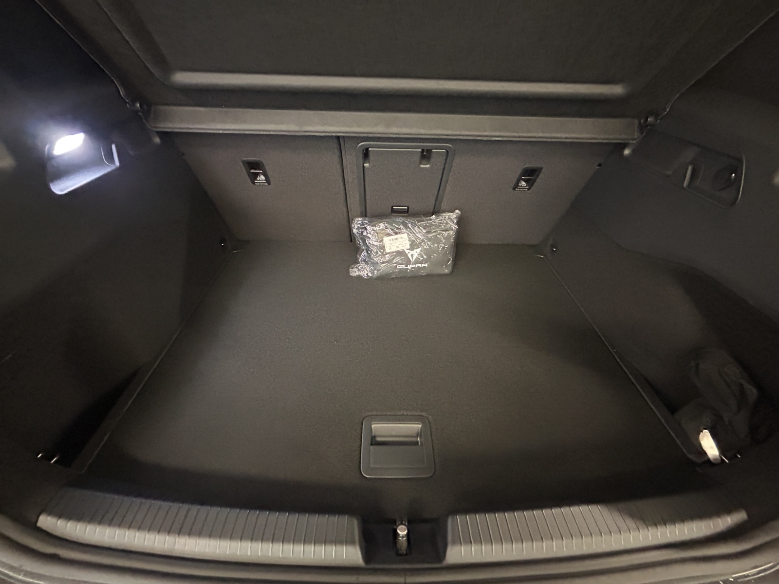 CUPRA Born 79 kWh Prime-image-13