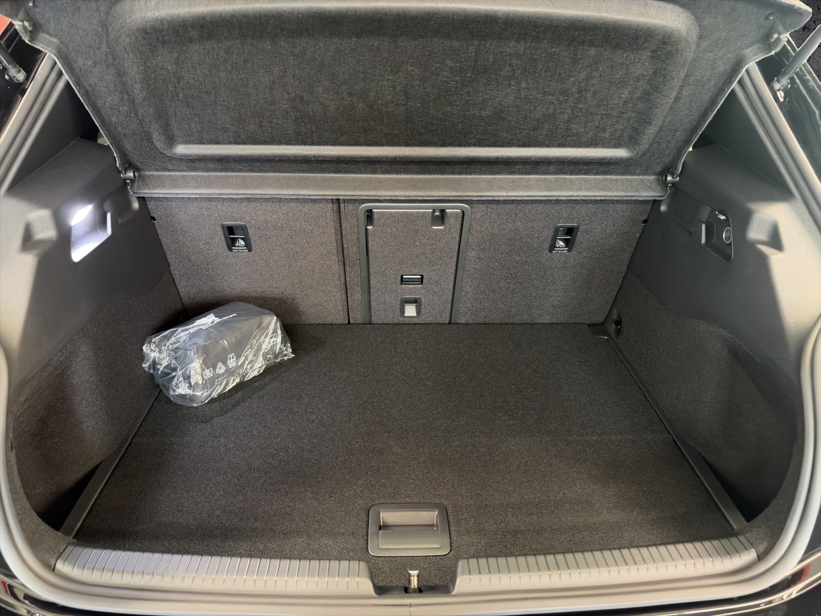 CUPRA Born 79 kWh Prime-image-14