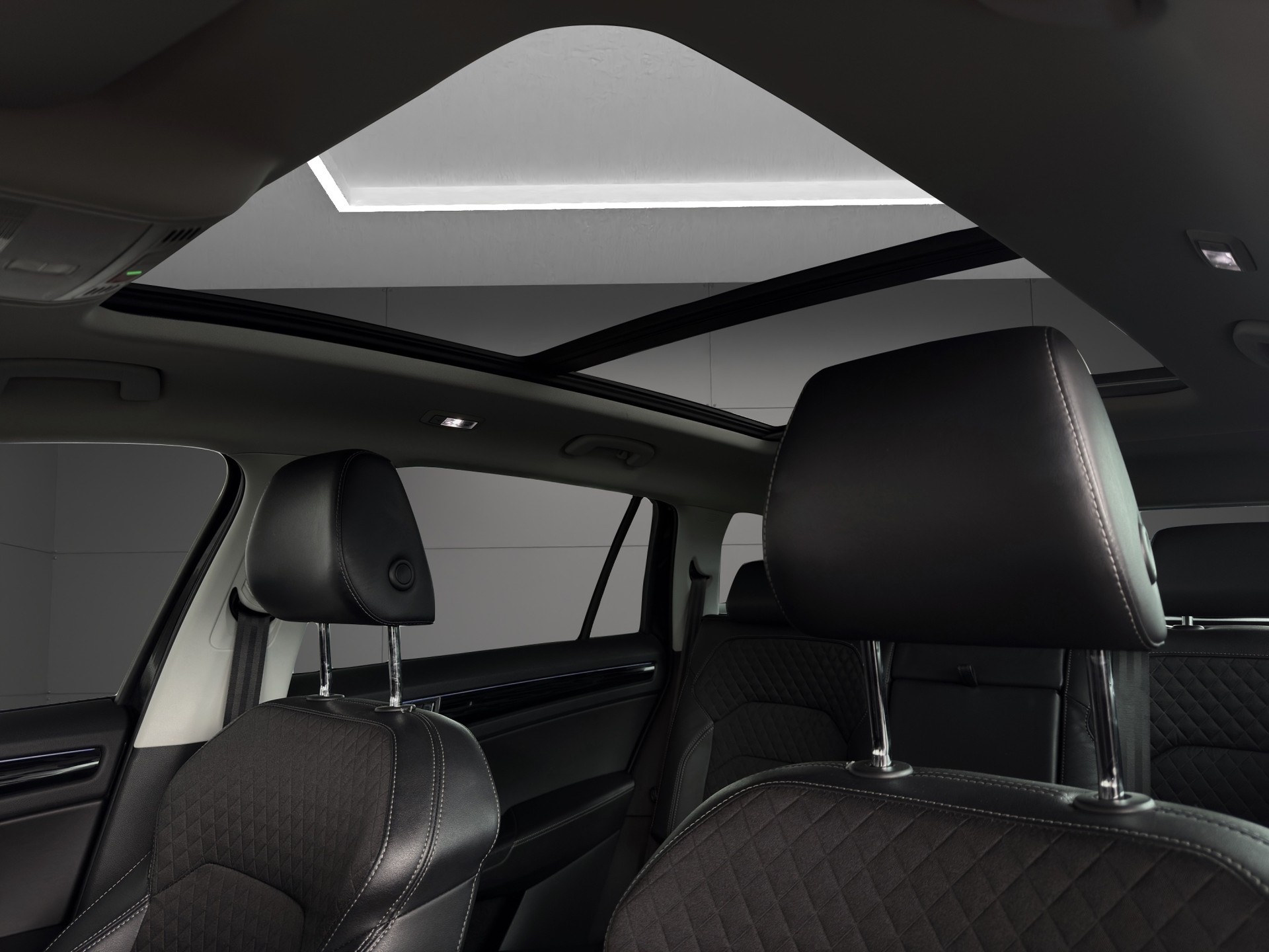 SKODA Kodiaq 2.0 TSI DSG 4x4 Style-image-13
