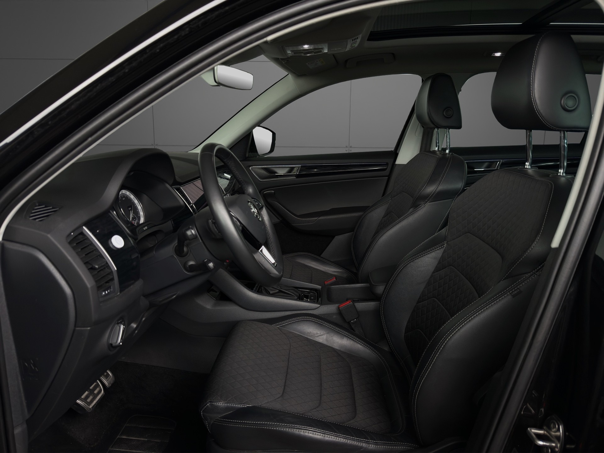 SKODA Kodiaq 2.0 TSI DSG 4x4 Style-image-5
